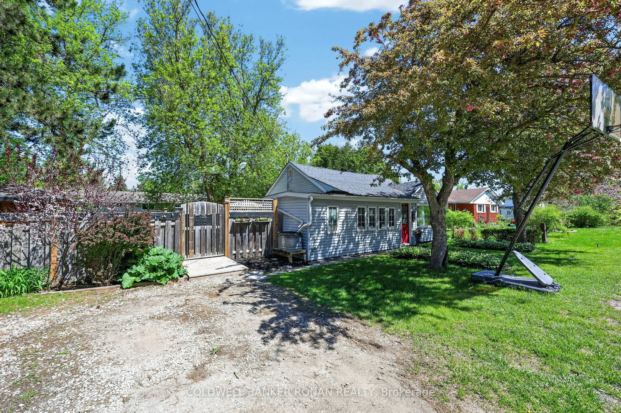 246 Weir Street