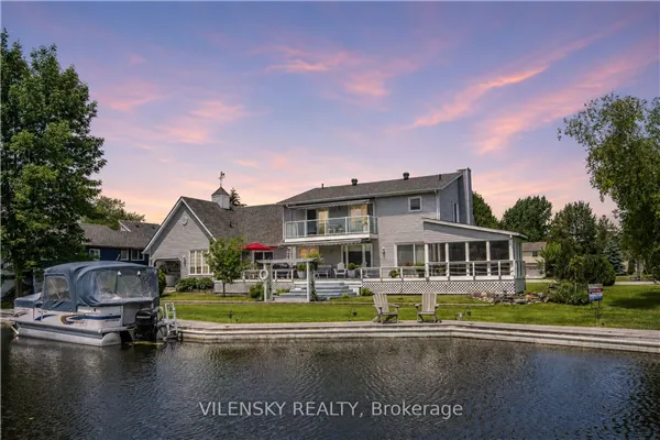 Detached properties with direct Waterfront in Lagoon City