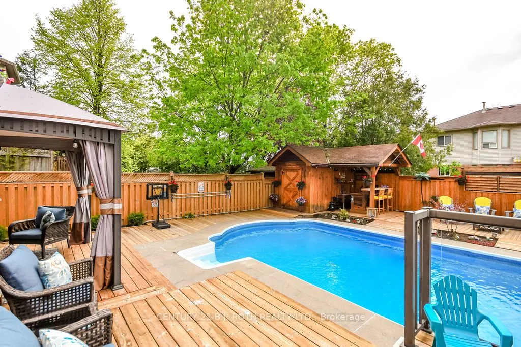 27 BRANDON Crescent