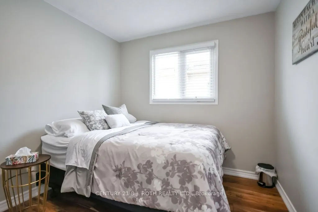 27 BRANDON Crescent