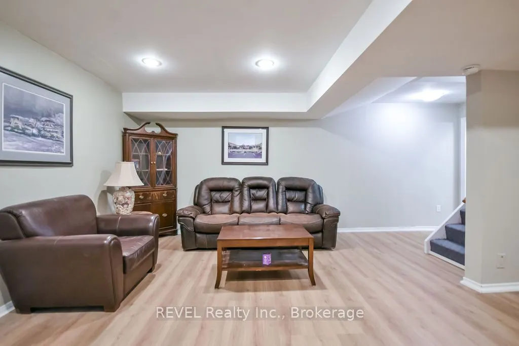 179 Luckport Crescent