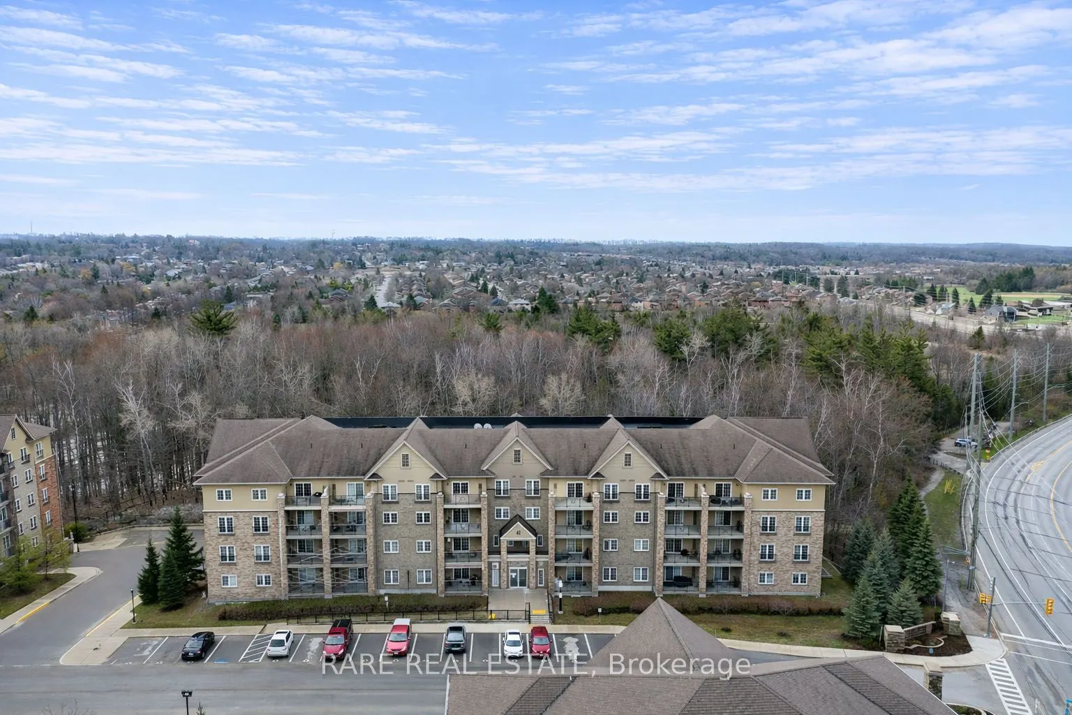 41 Ferndale Drive S #309