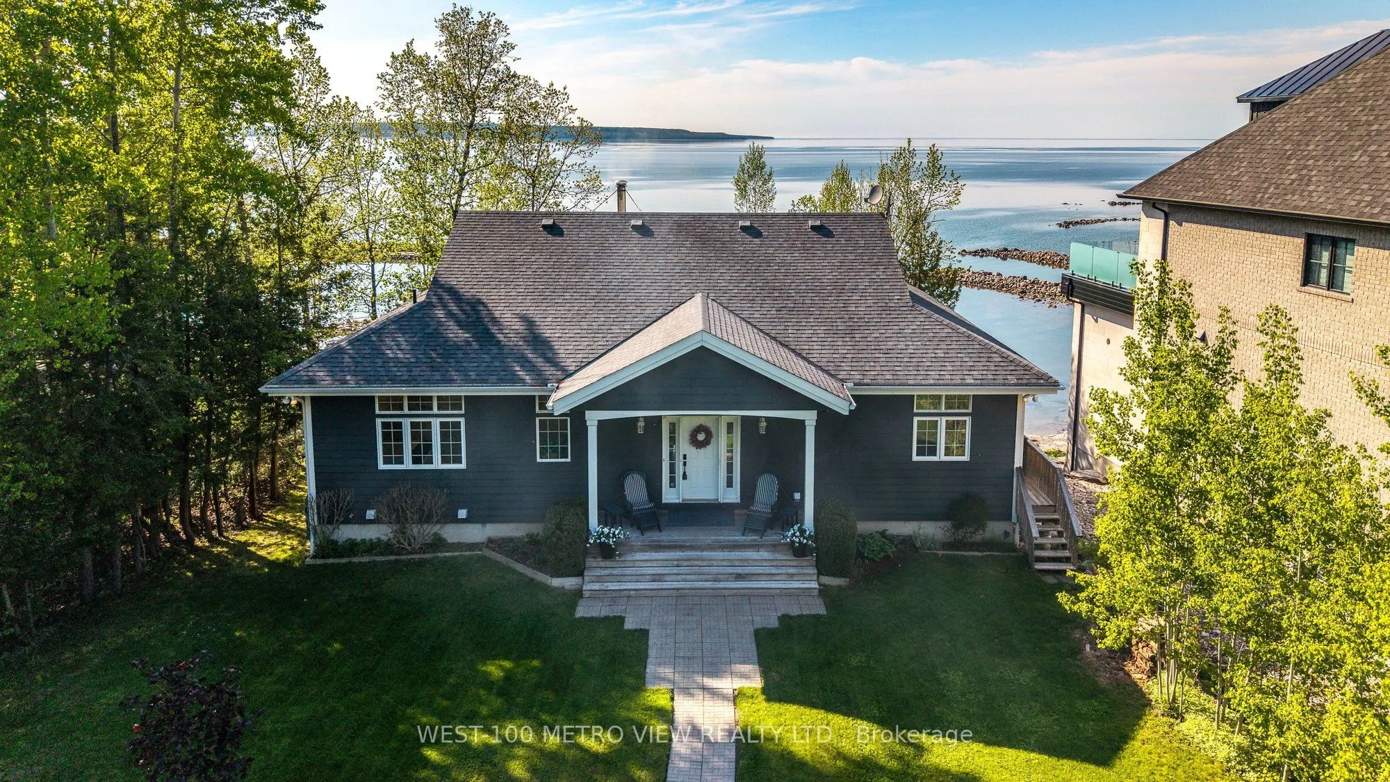 458 SILVER BIRCH Drive