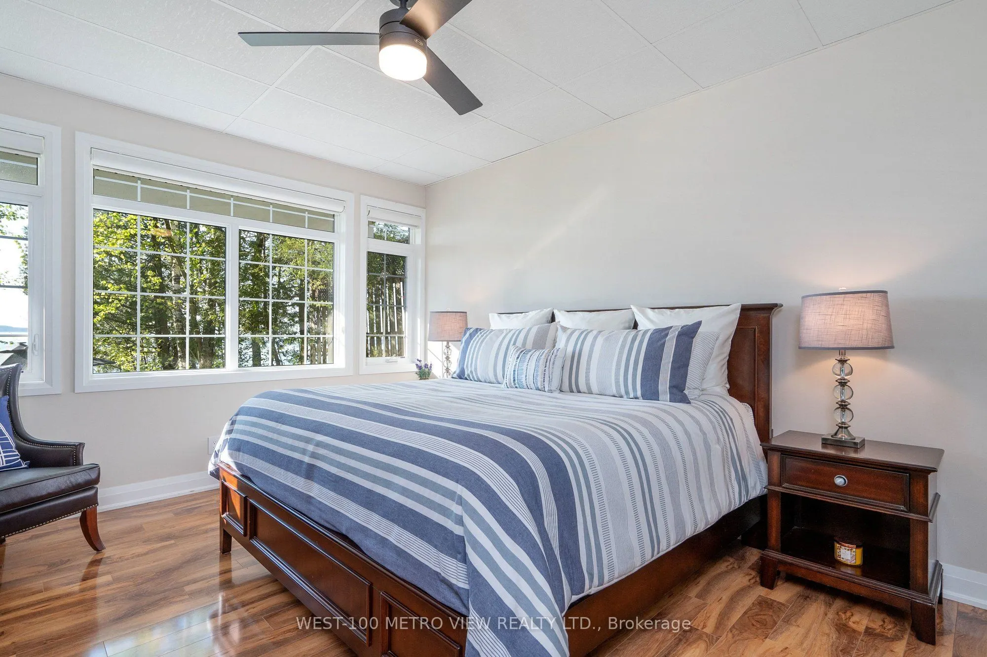 458 SILVER BIRCH Drive