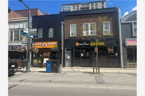 29 Dunlop Street W