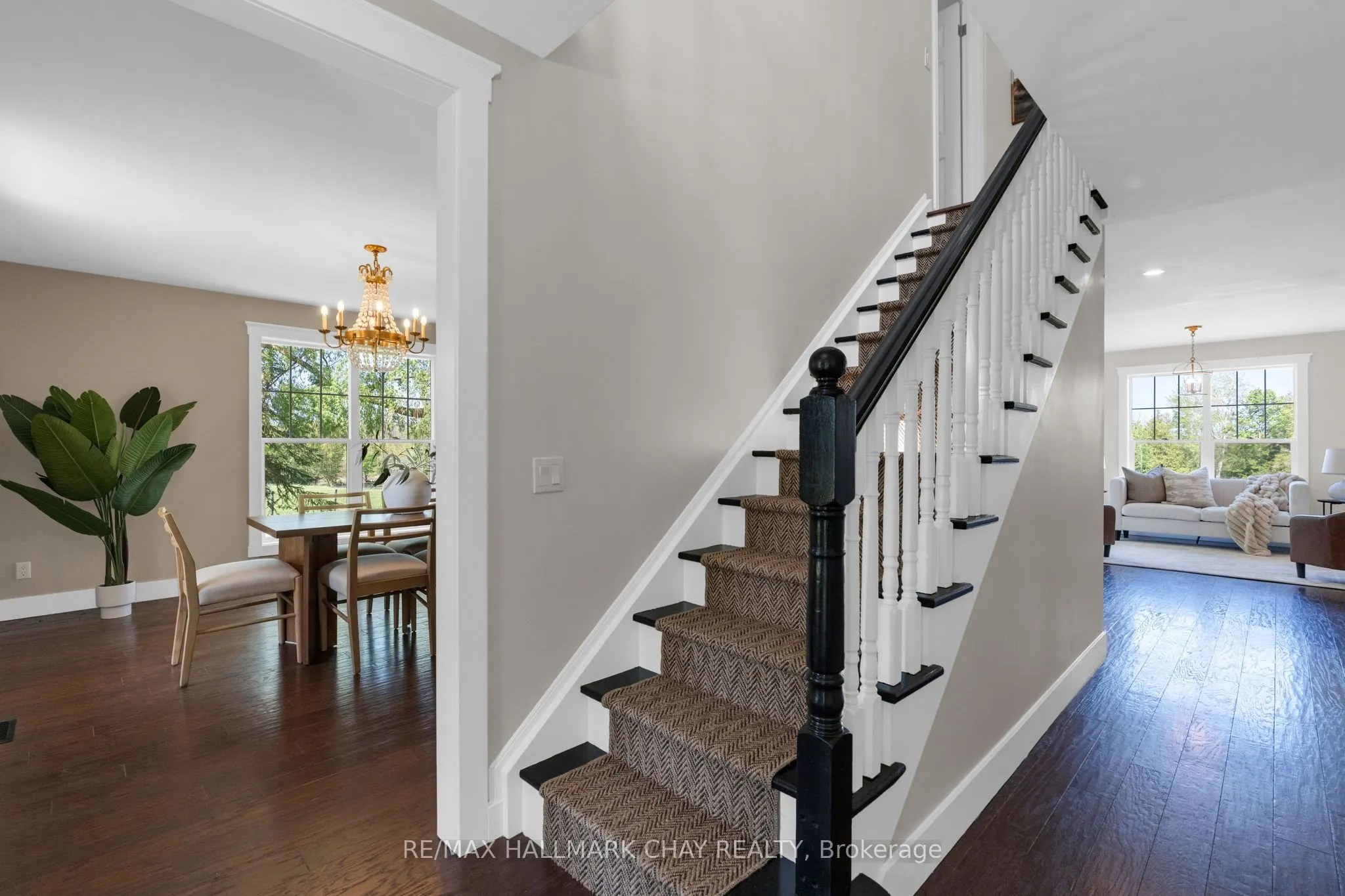 1595 County 42 Road