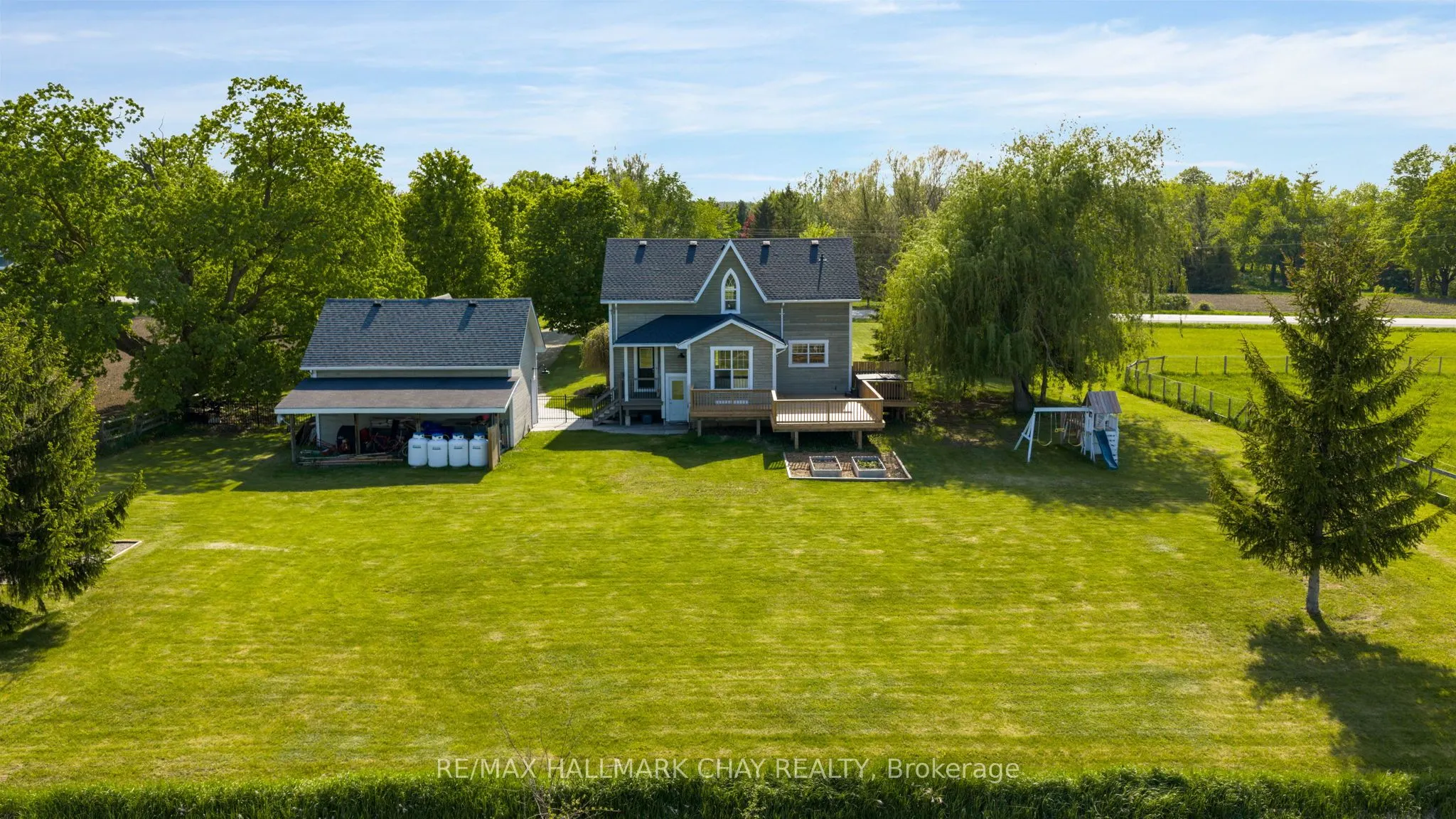 1595 County 42 Road