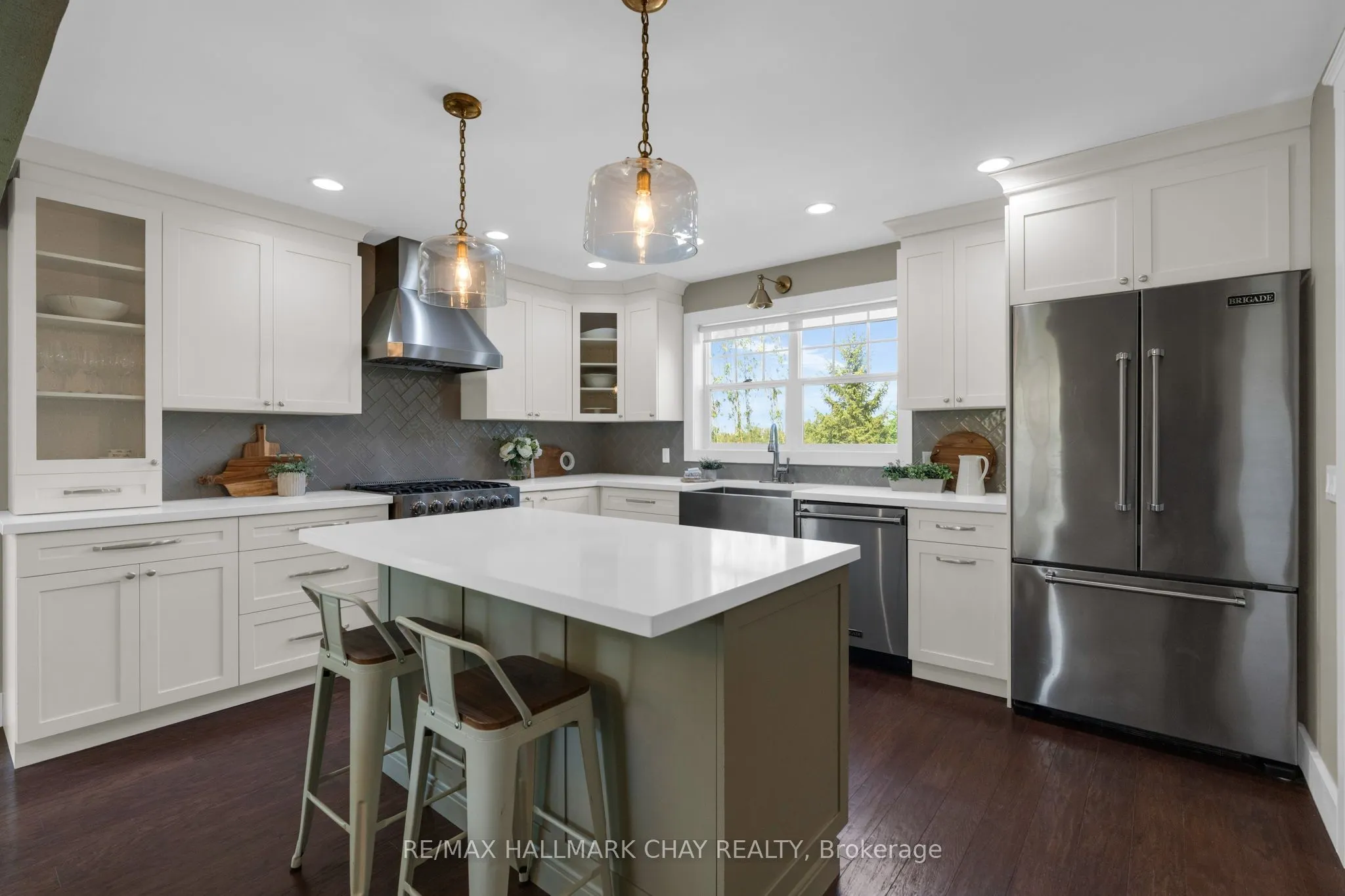1595 County 42 Road