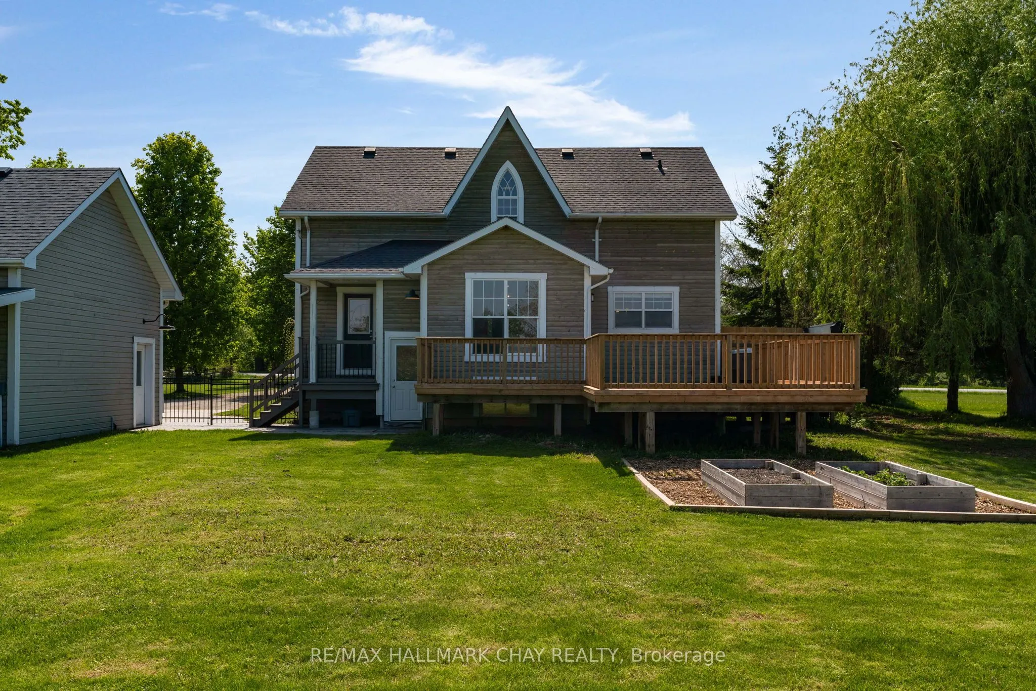 1595 County 42 Road