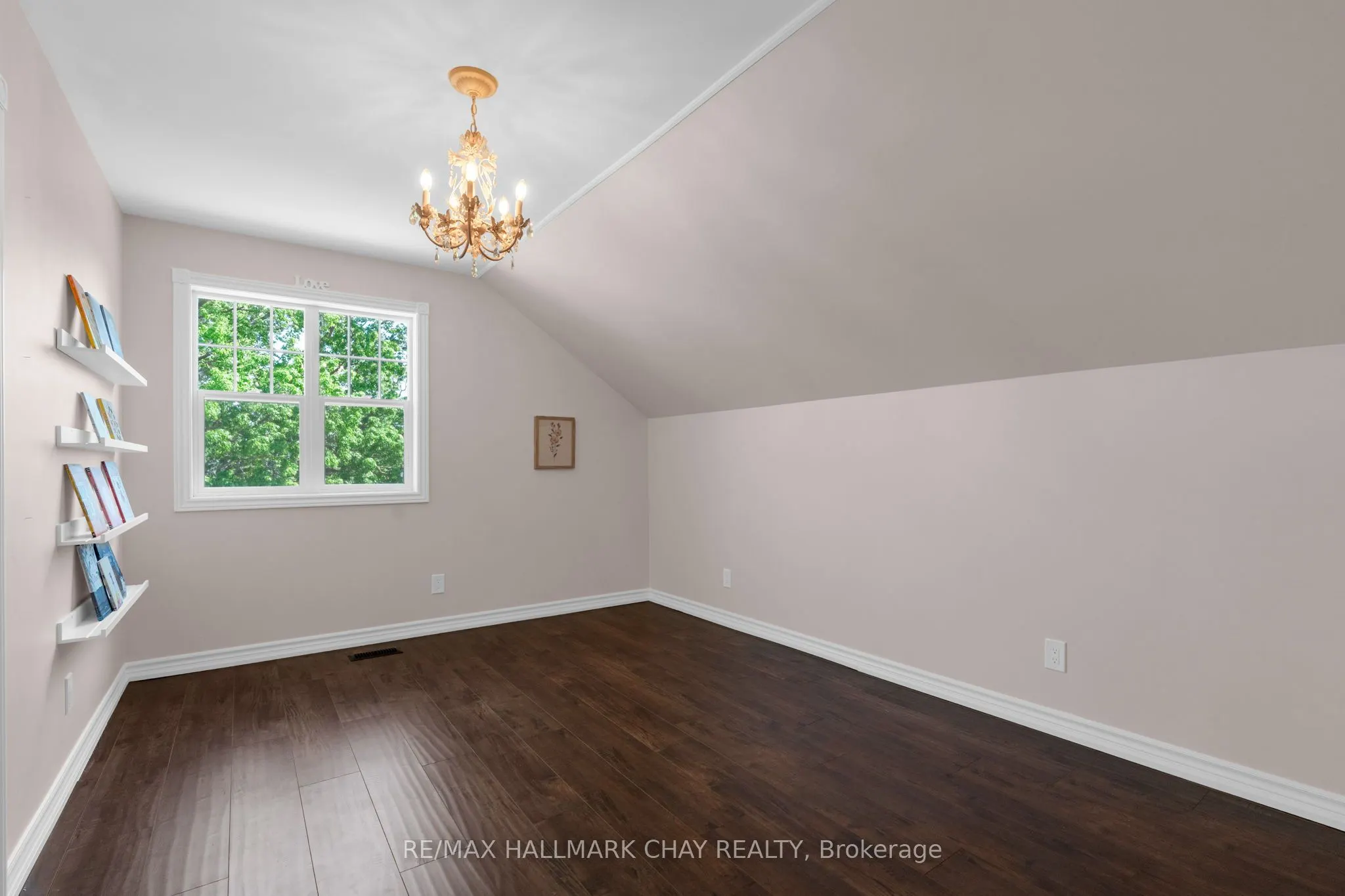 1595 County 42 Road