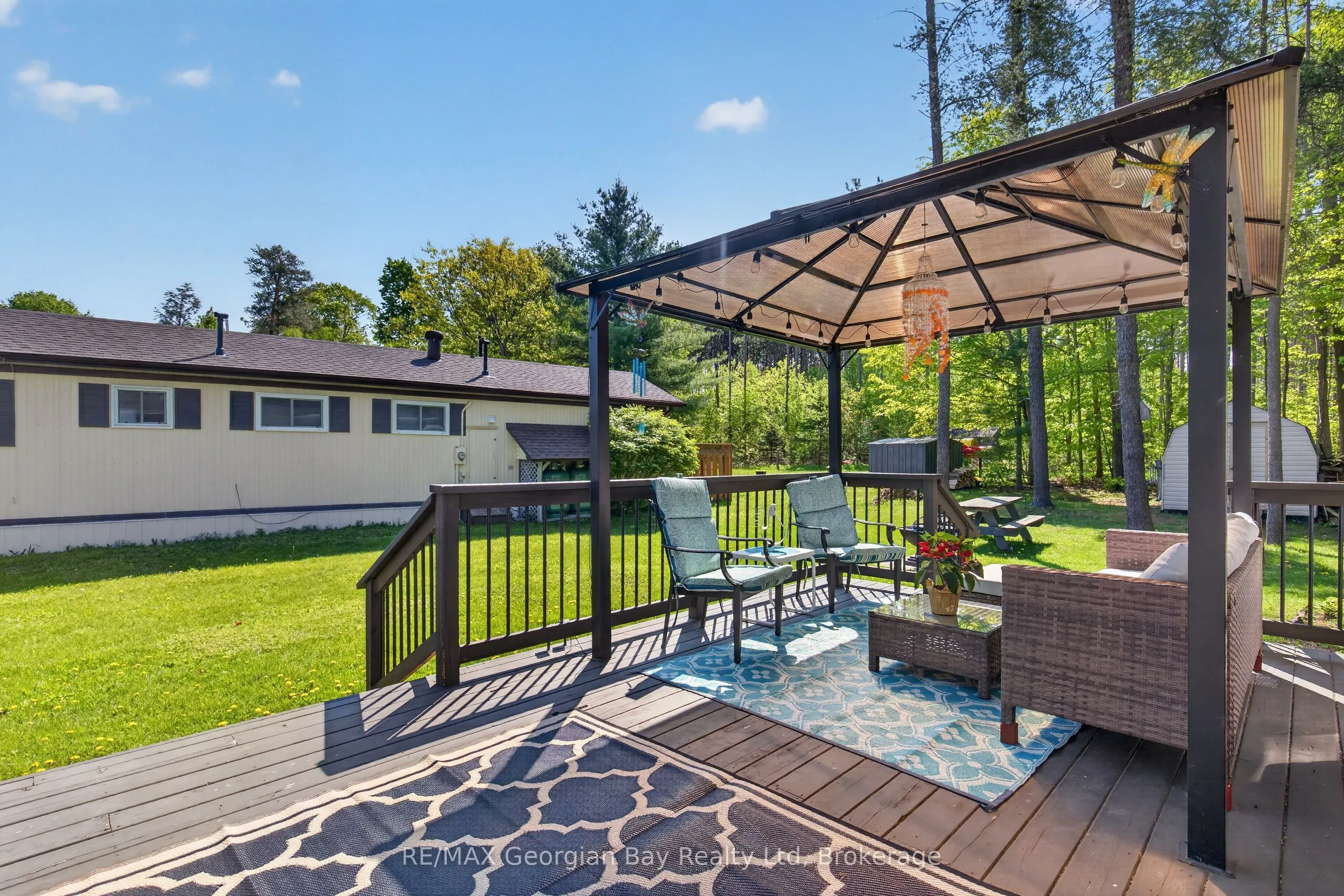 5263 Elliott Side Road #81