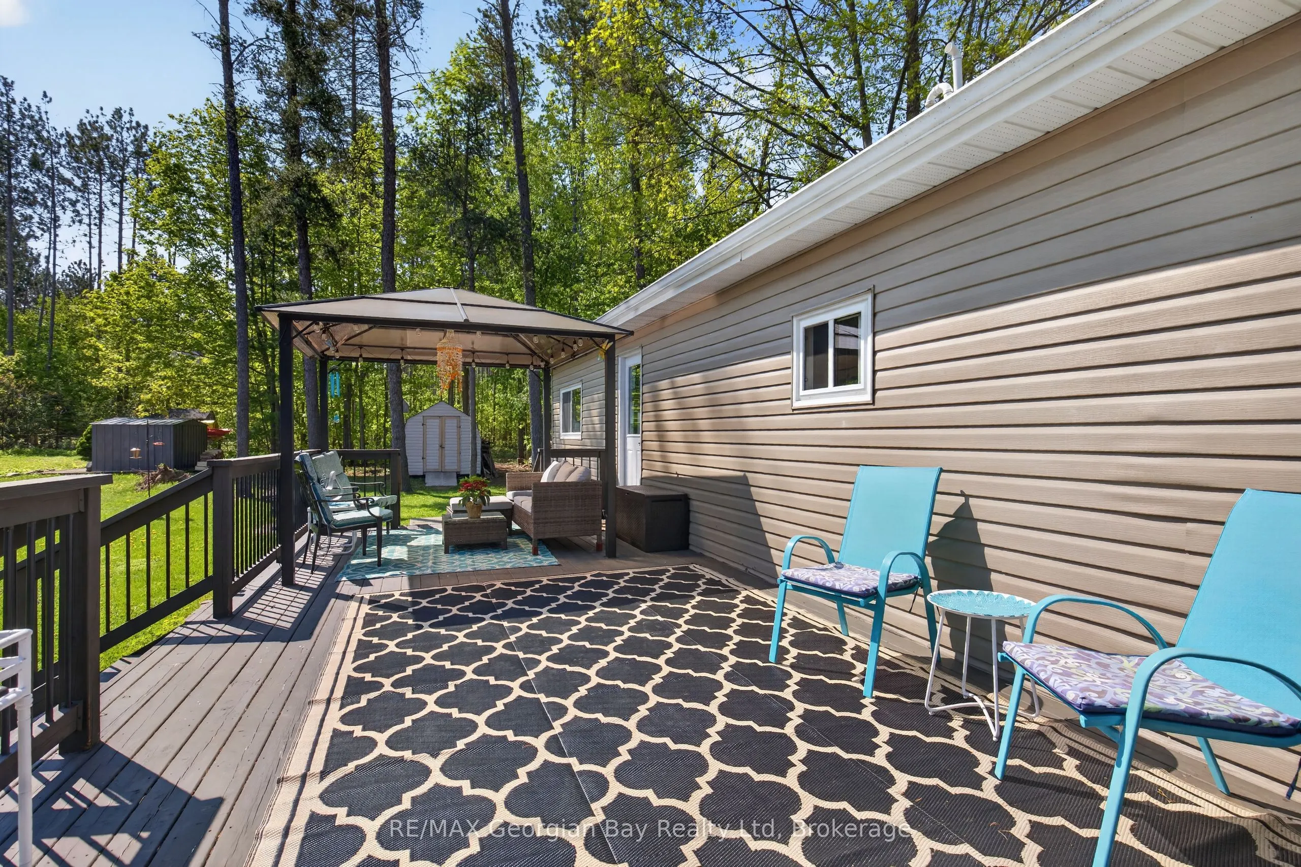 5263 Elliott Side Road #81