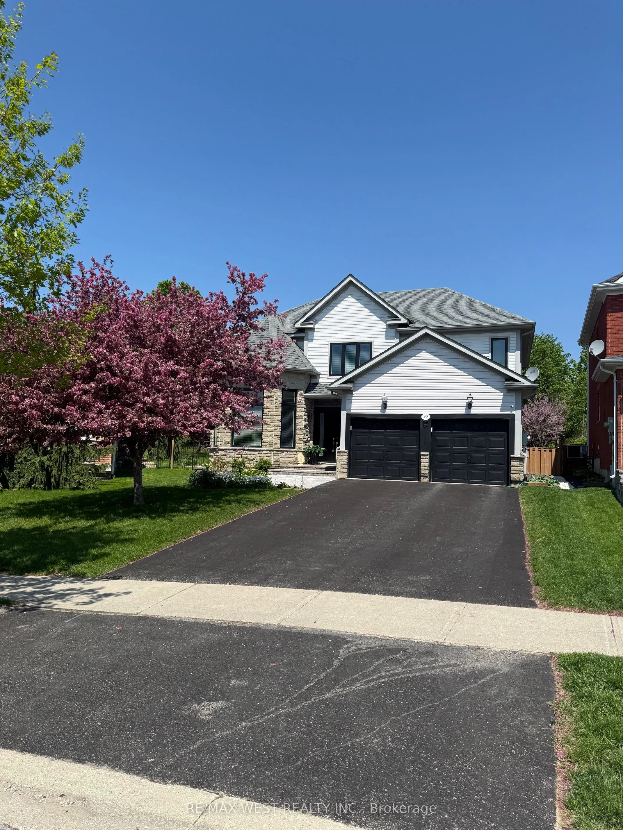 90 Birkhall Place