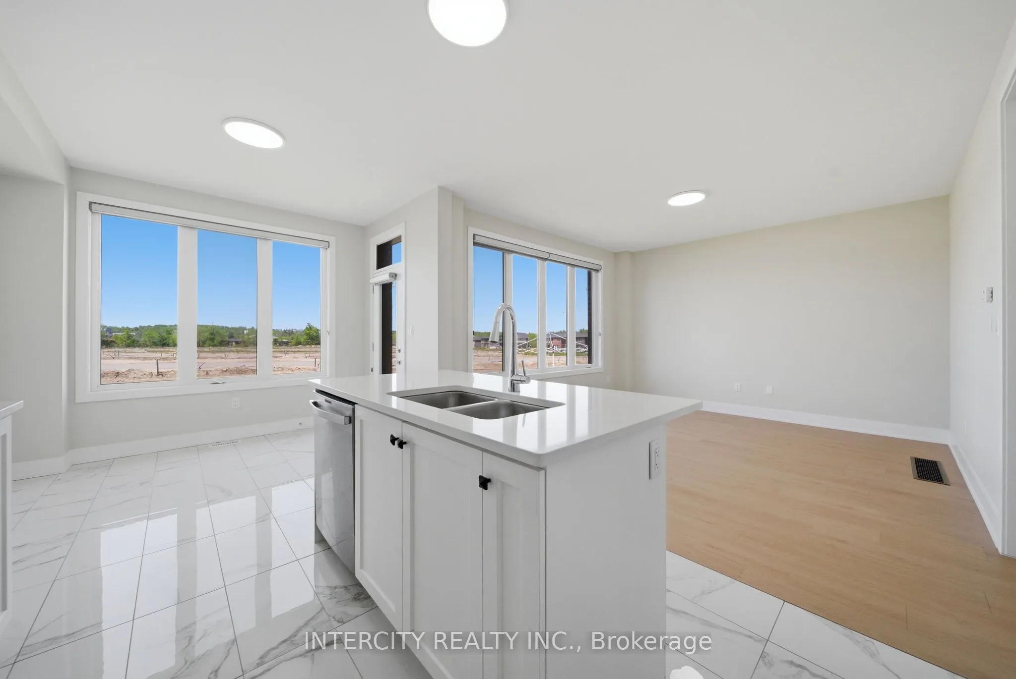 10 Kingsbury Trail