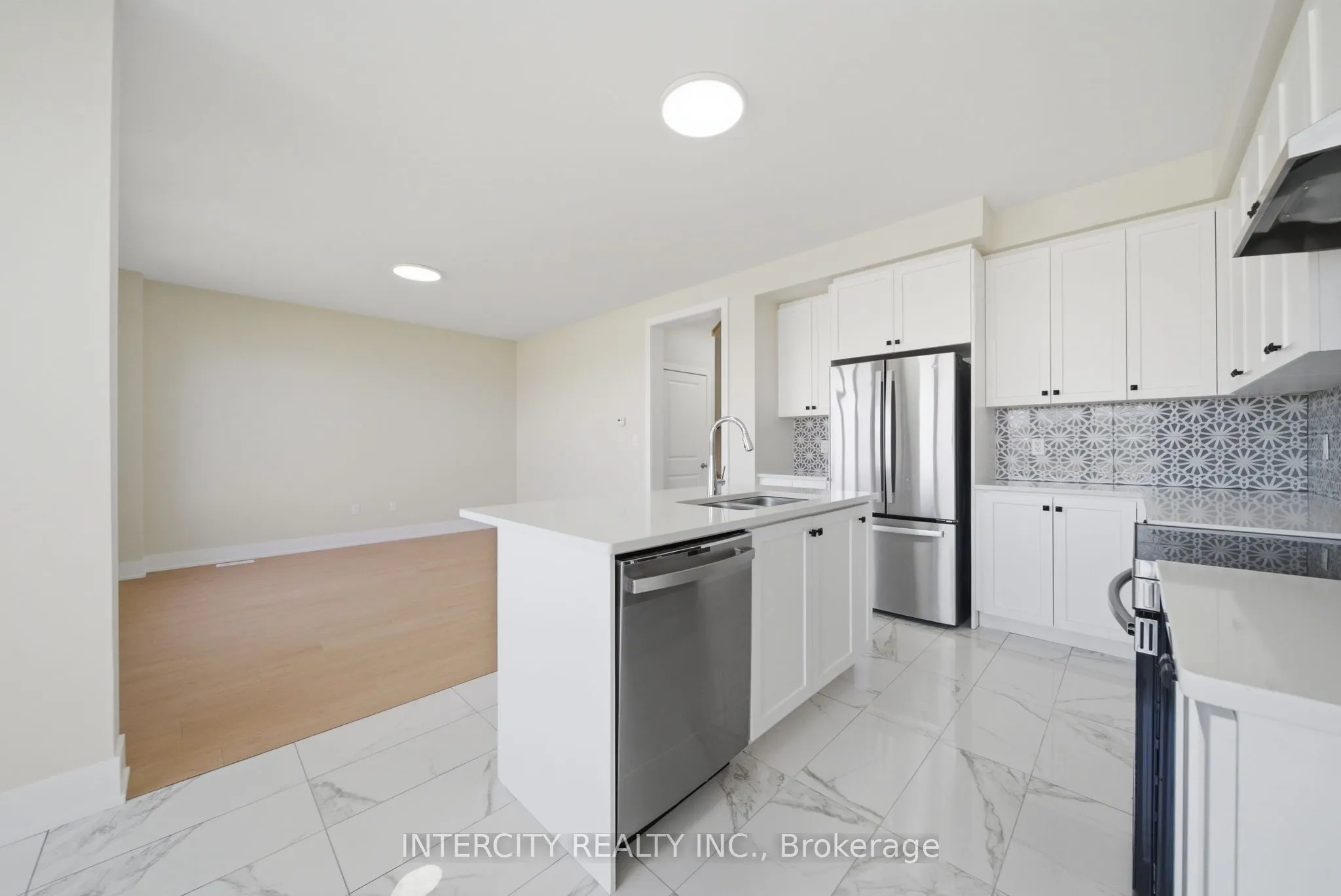 10 Kingsbury Trail