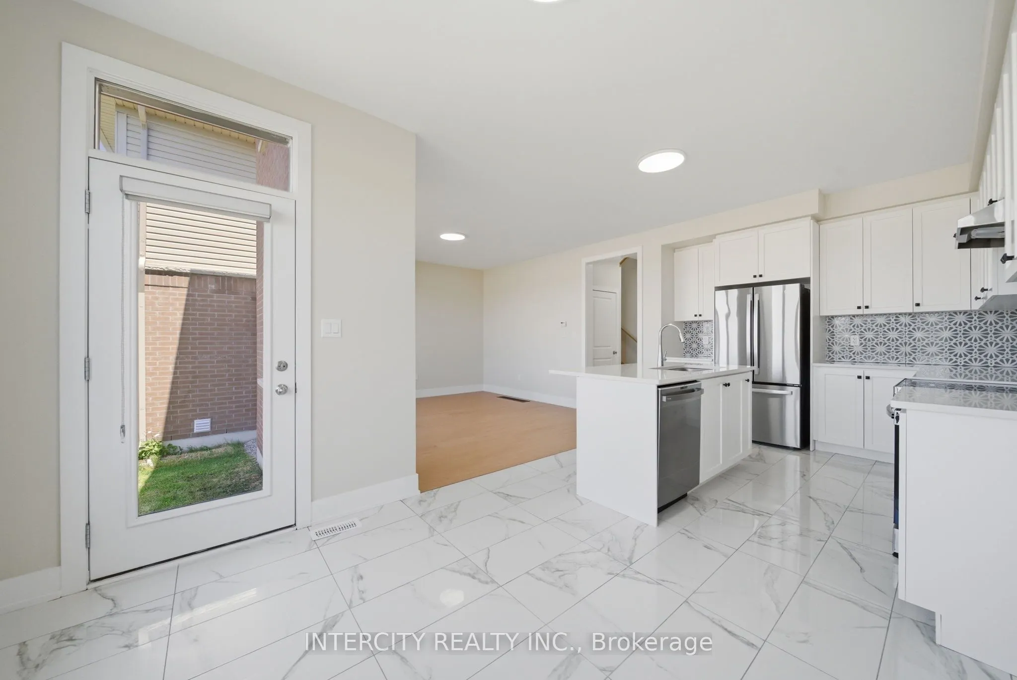 10 Kingsbury Trail