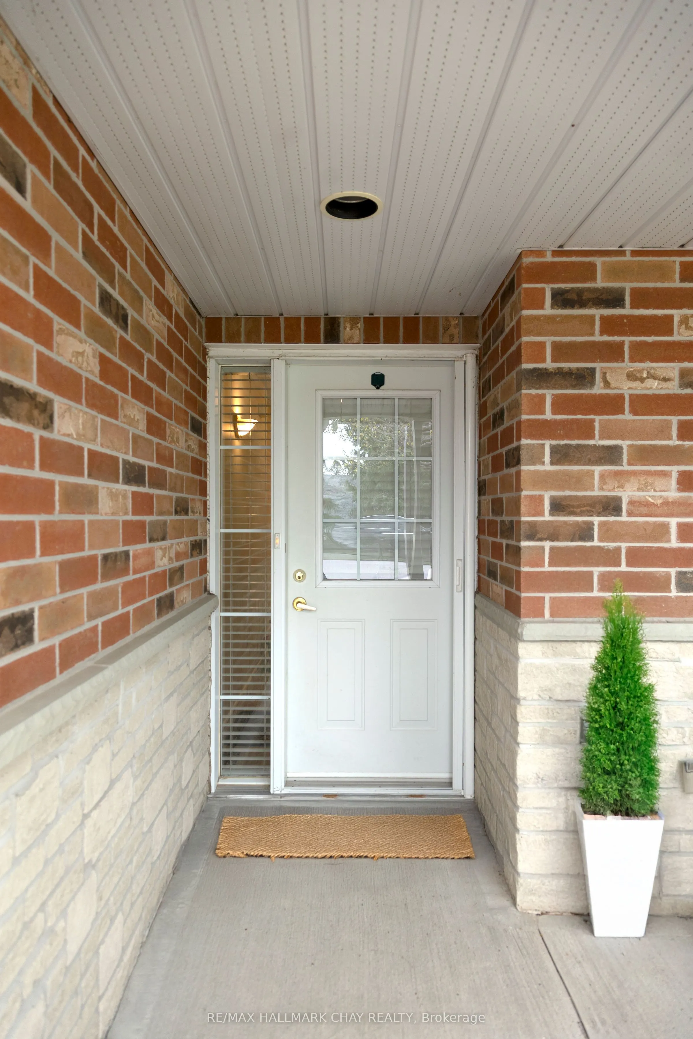 275 Huron Street #11
