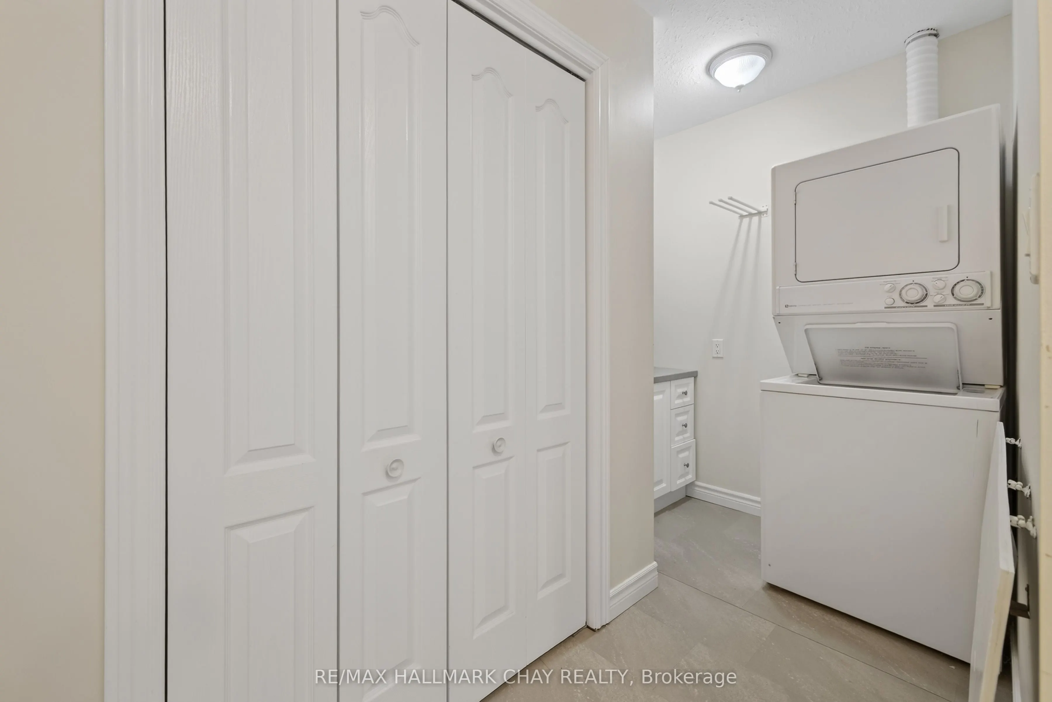 275 Huron Street #11