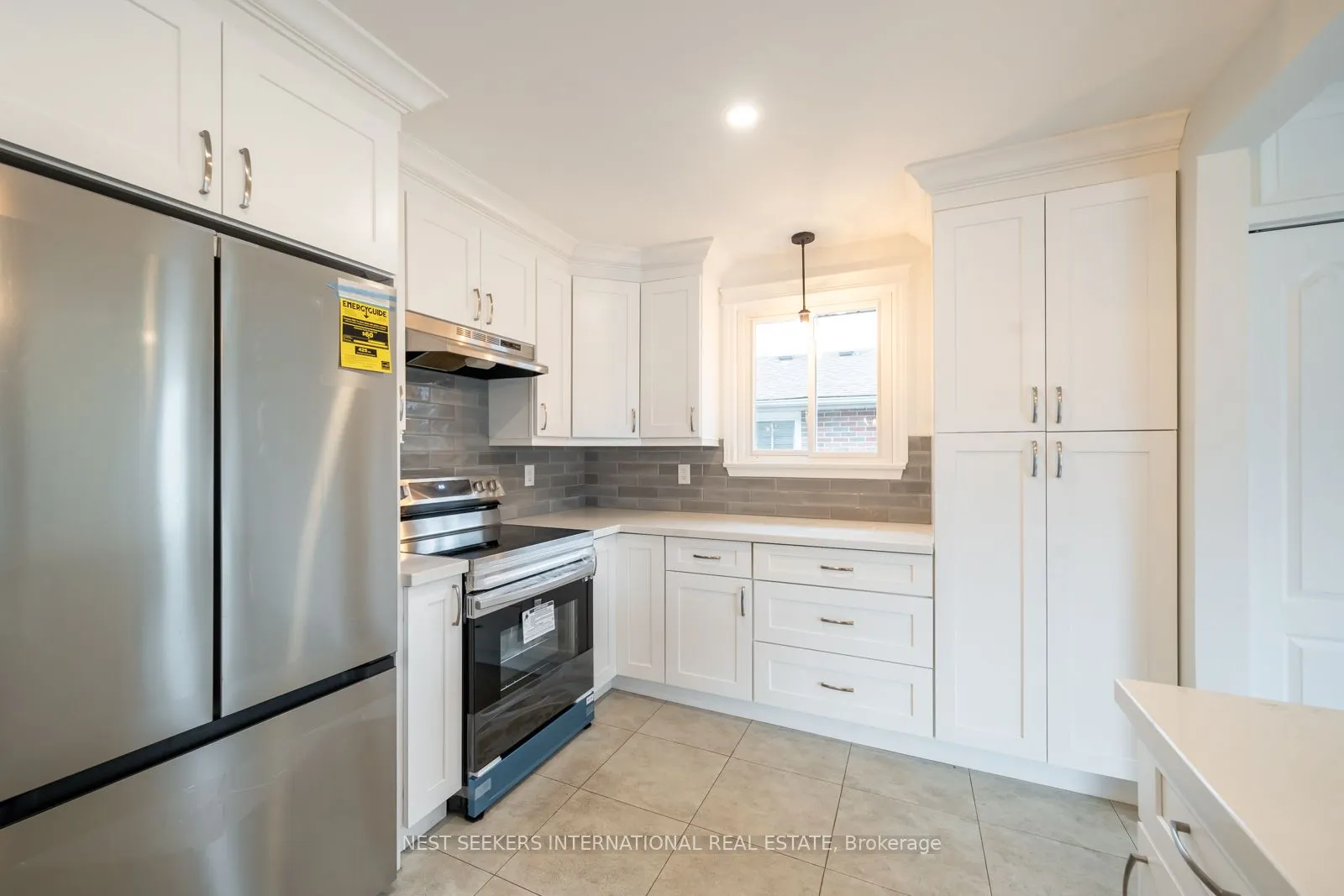 24 Thorncrest Road