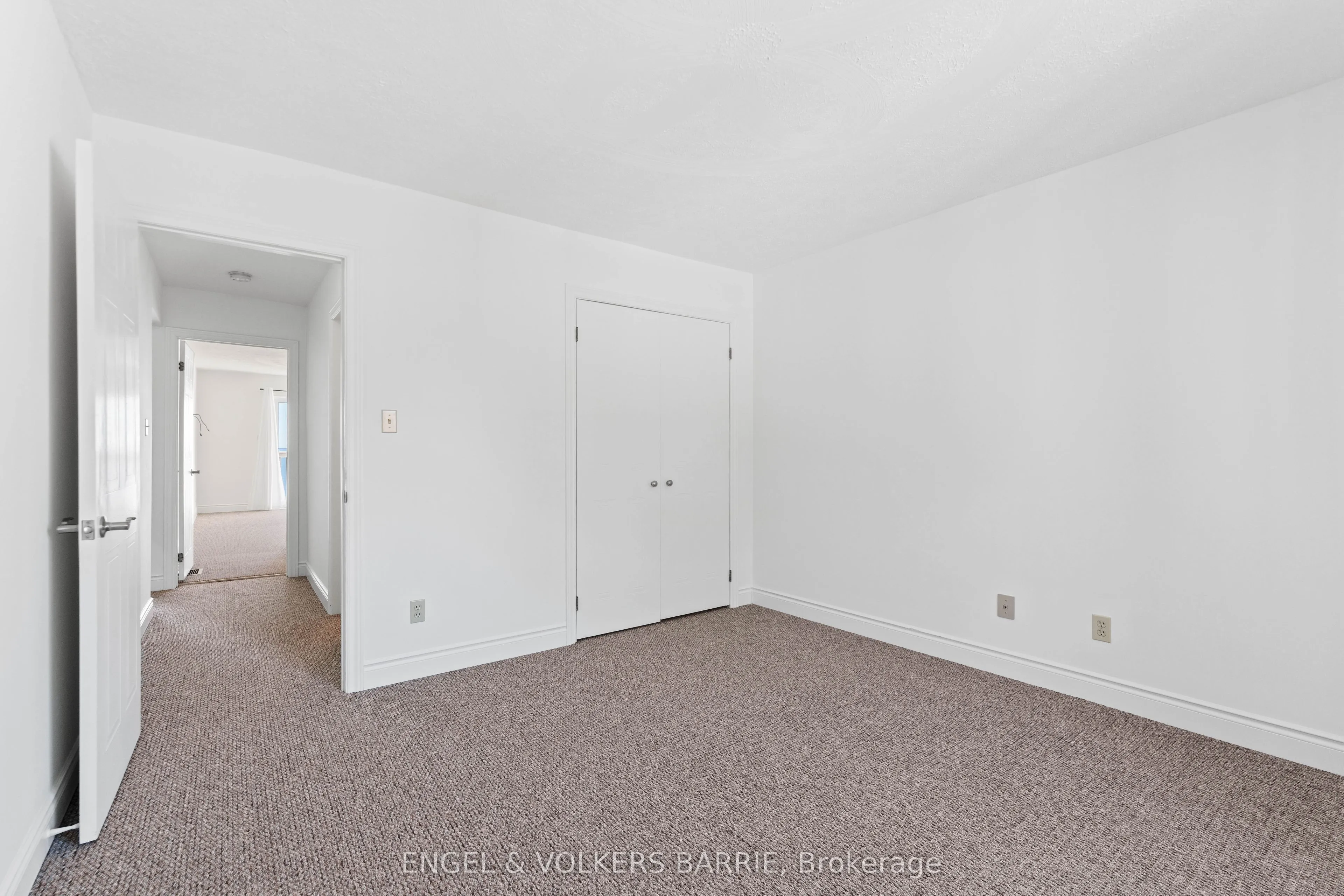 43 Olive Crescent #204