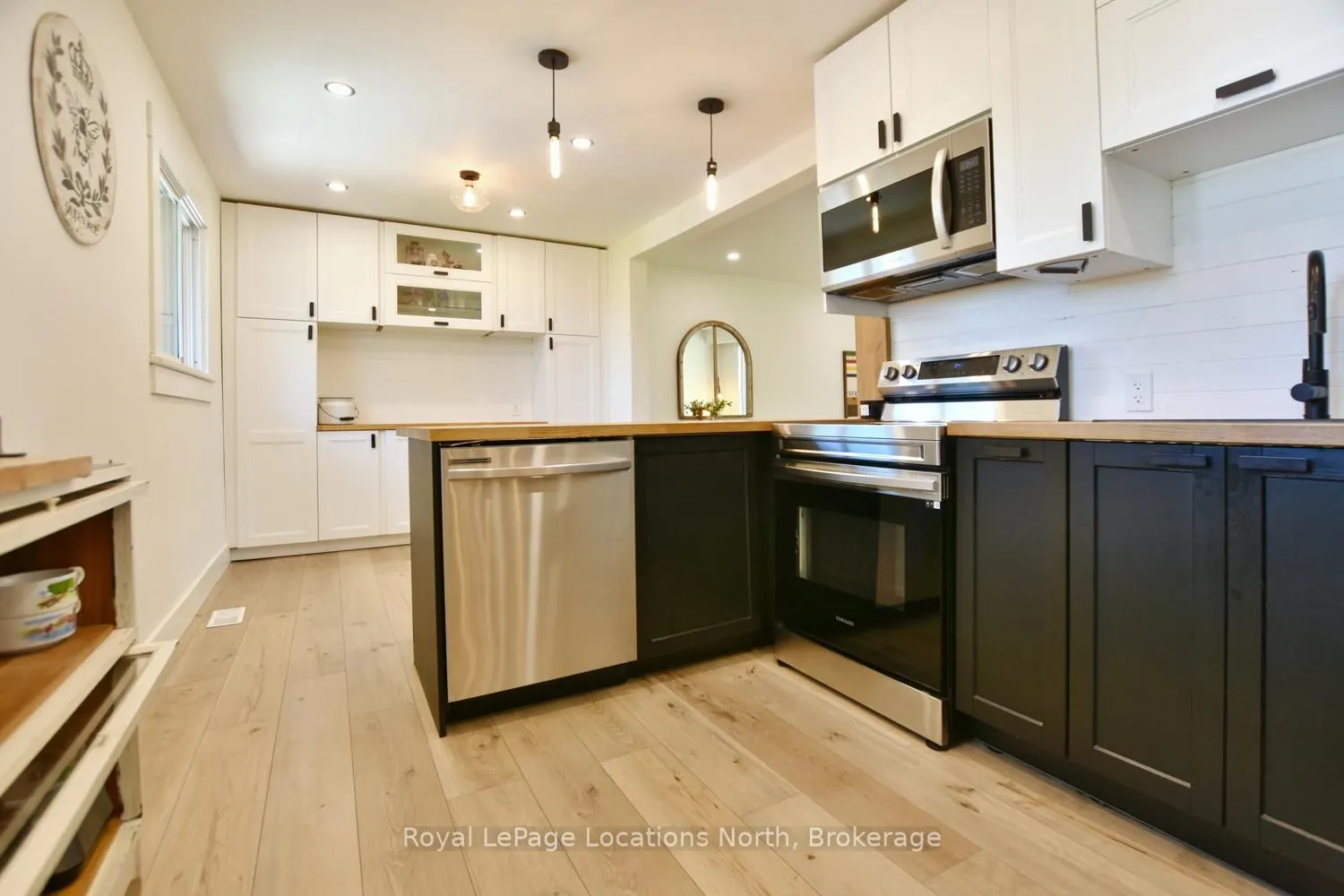 56 BATTEAUX Road