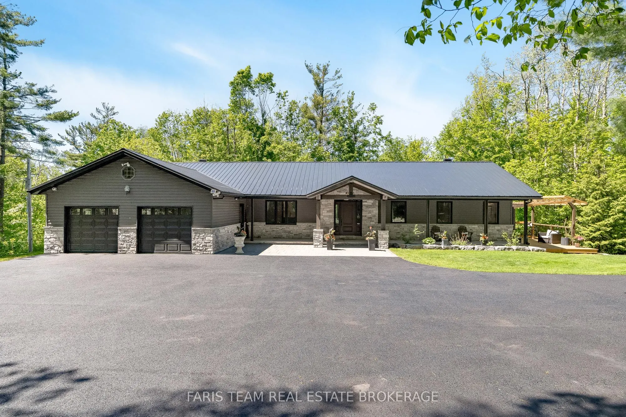 800 Mount St. Louis Road W