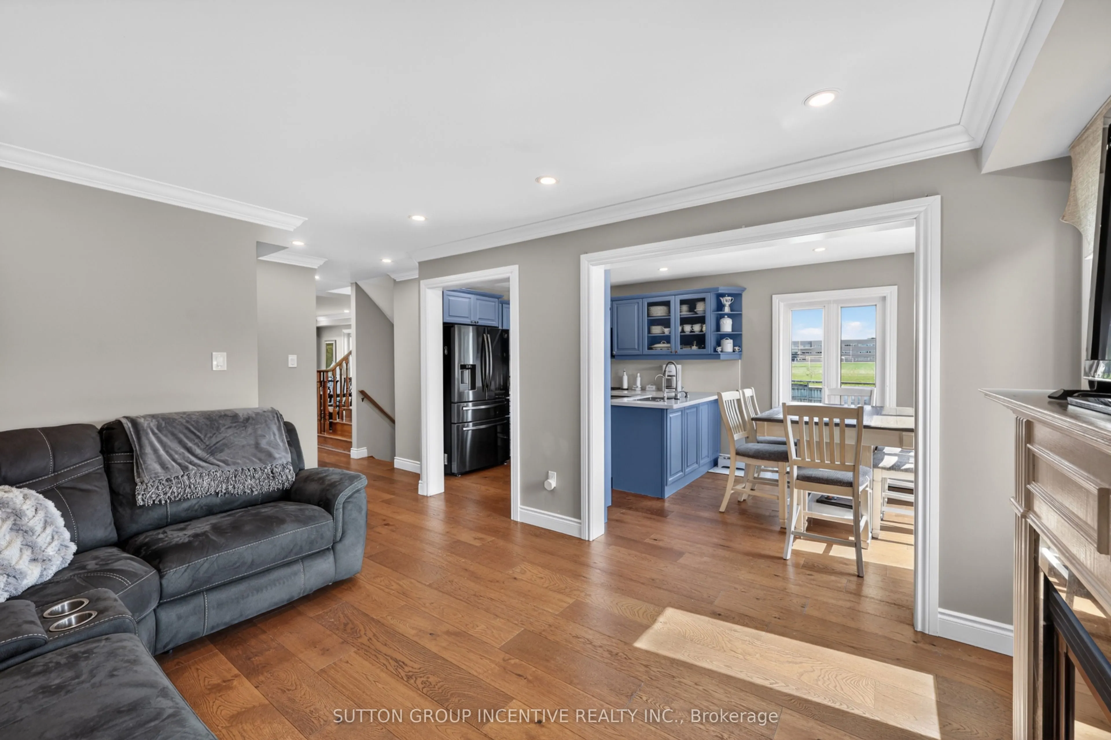60 Succession Crescent