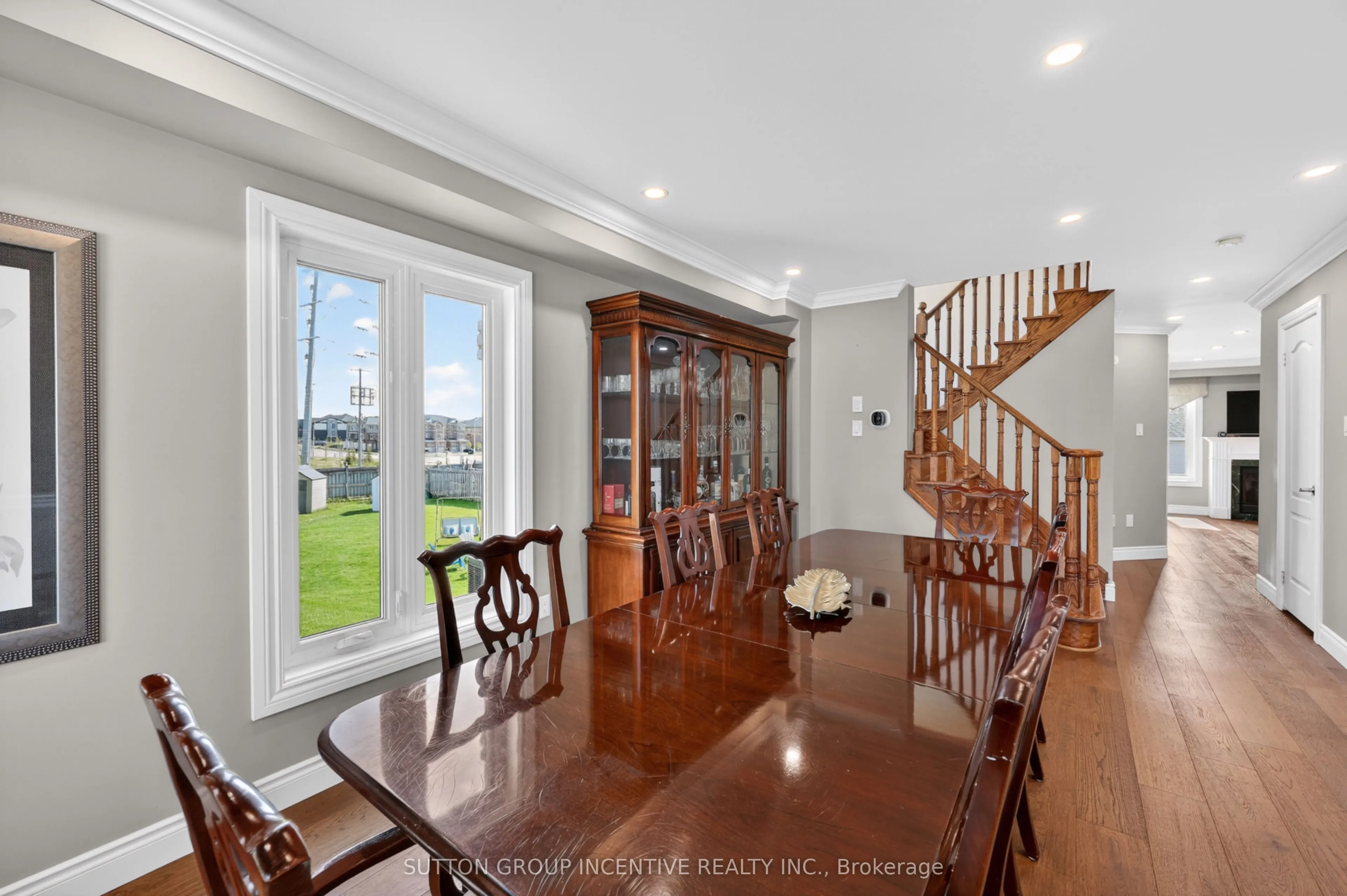 60 Succession Crescent