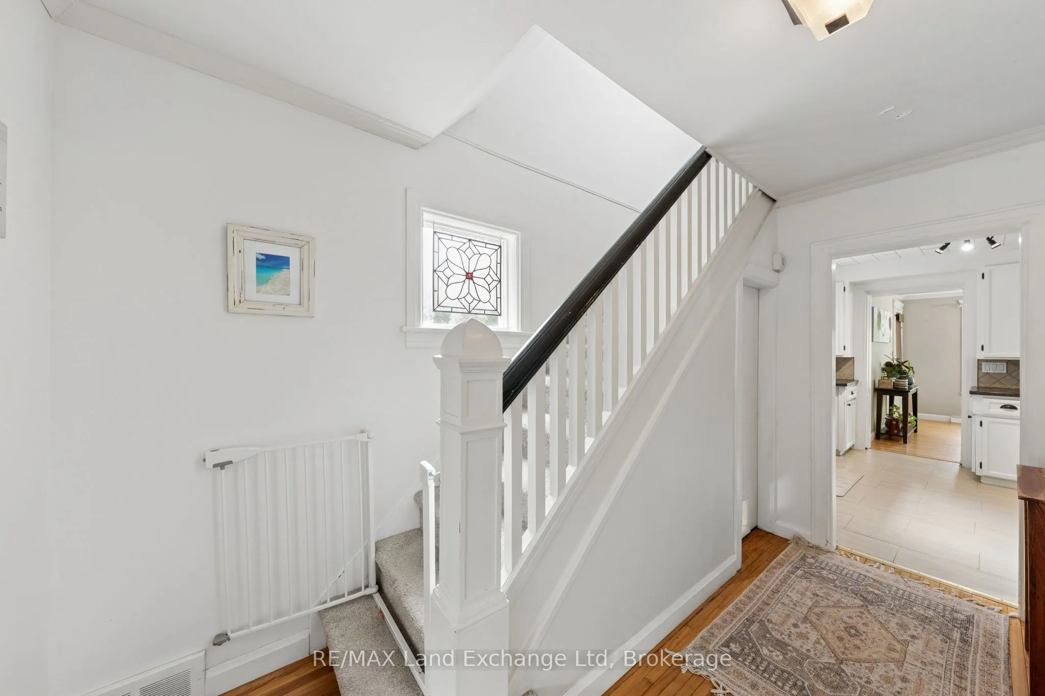 836 Victoria Street