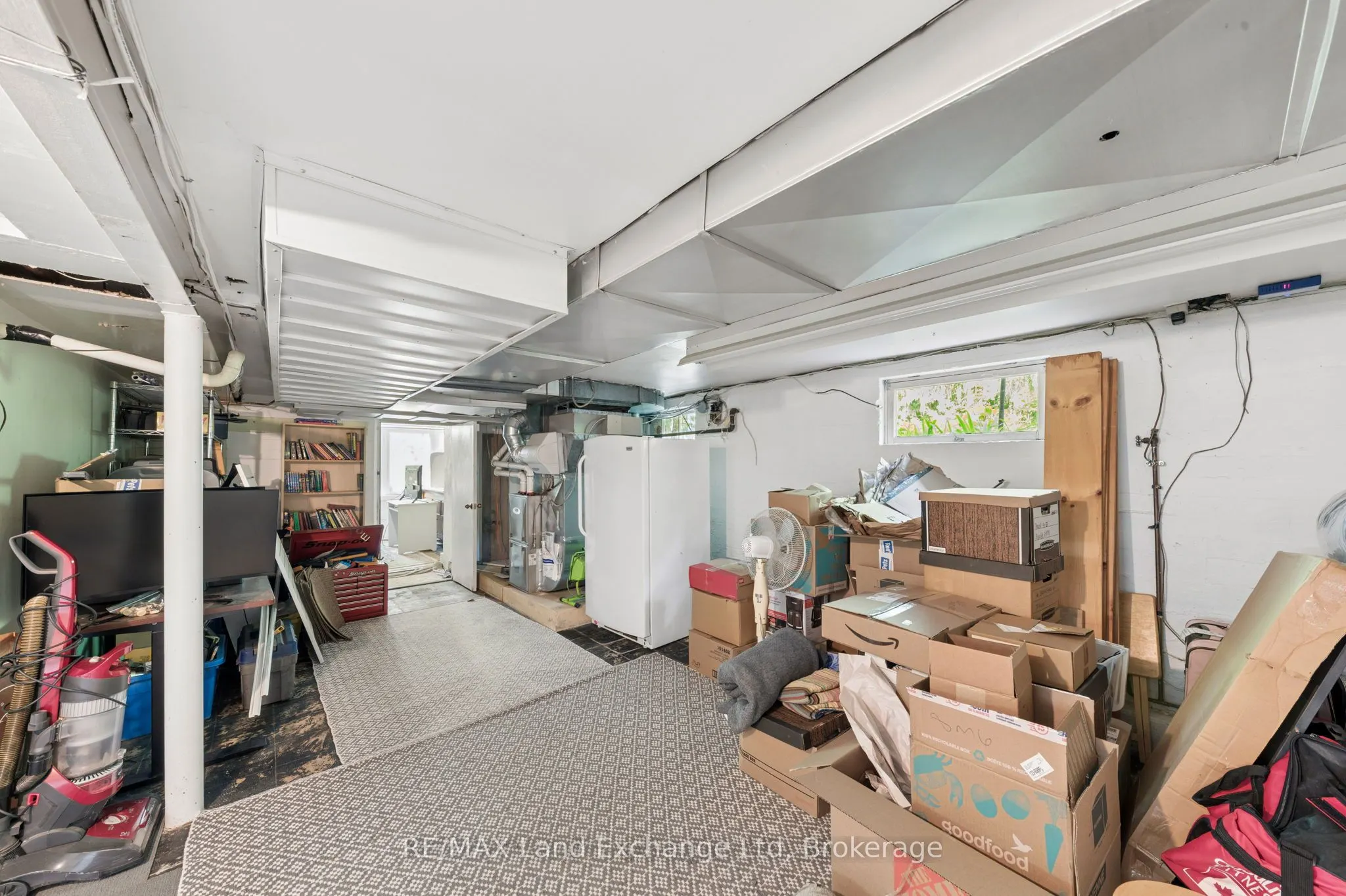 836 Victoria Street