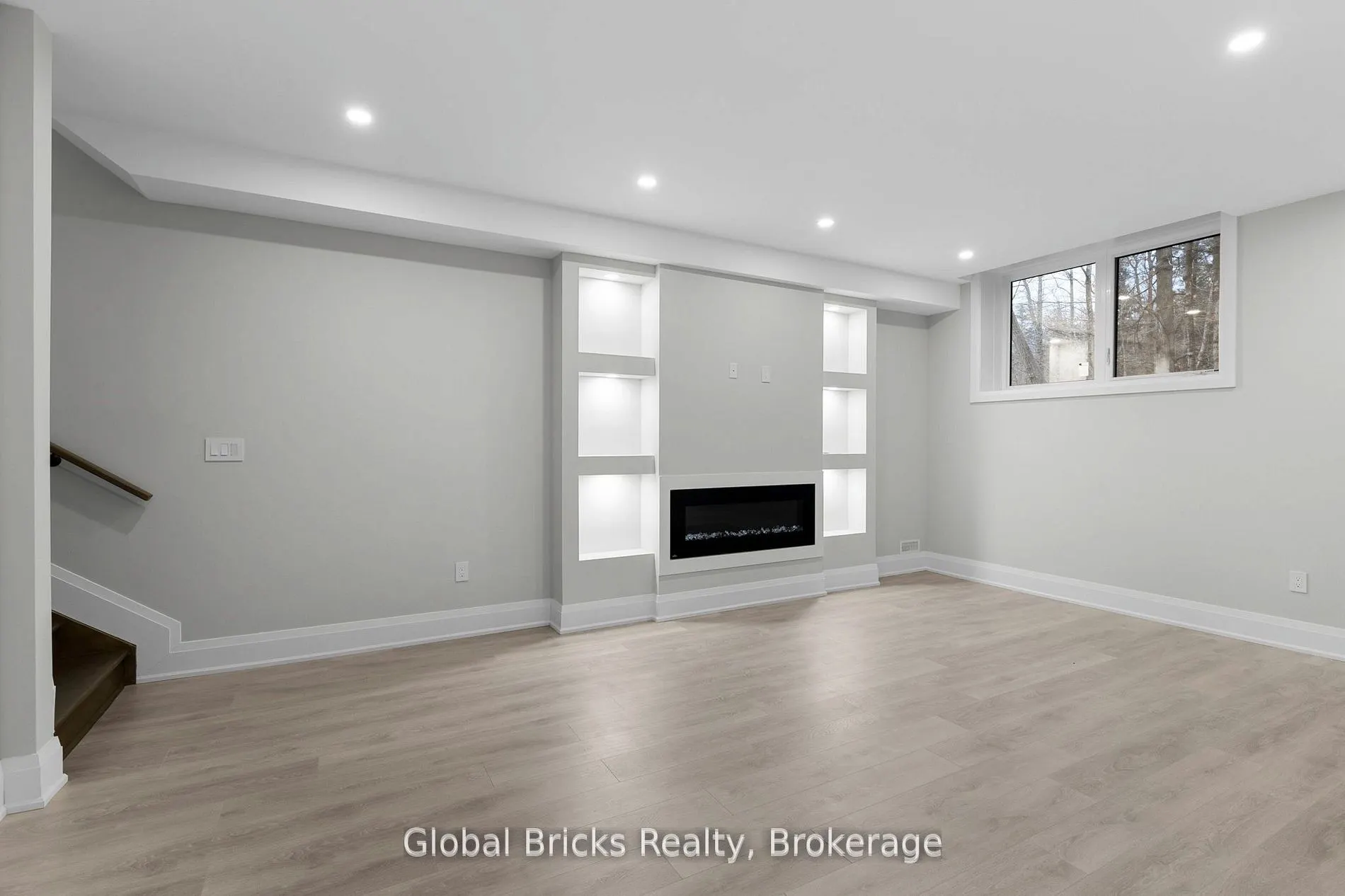 17 Staglir Drive