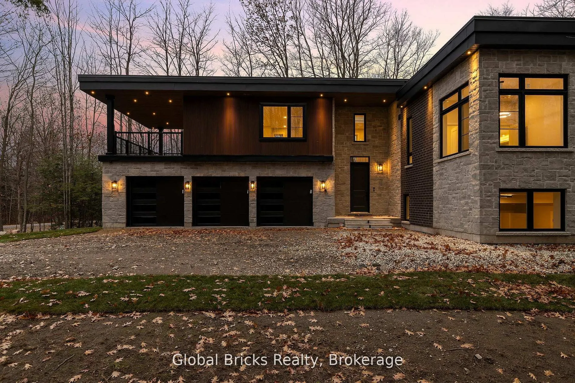 17 Staglir Drive
