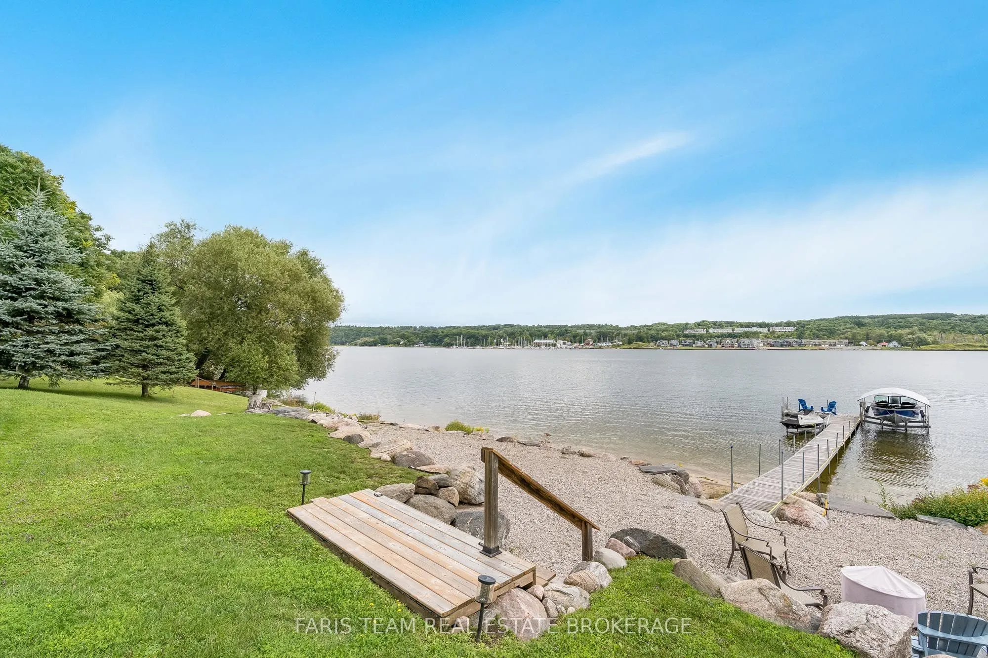 375 Champlain Road