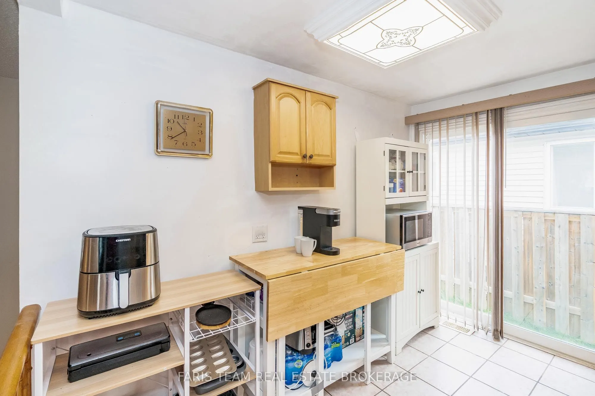 24 Laurie Crescent