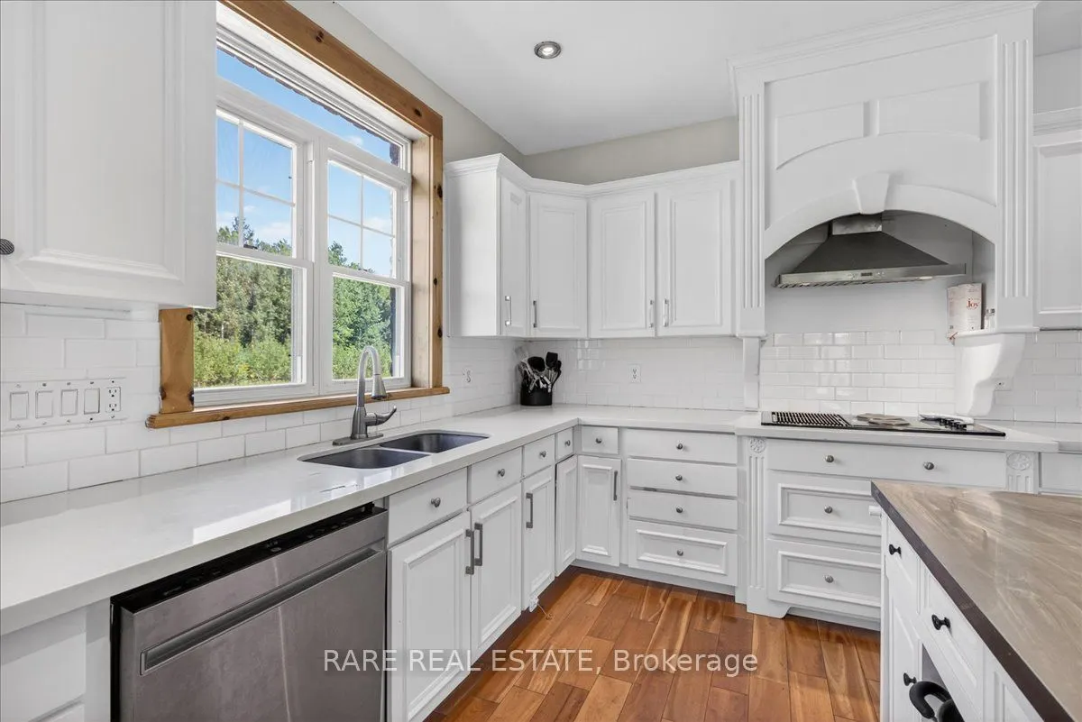 3938 Hogback Road