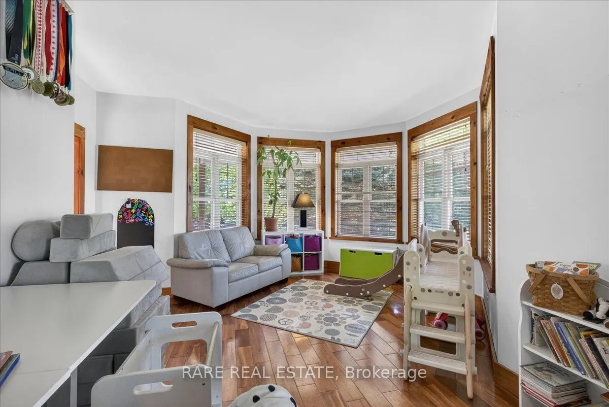 3938 Hogback Road