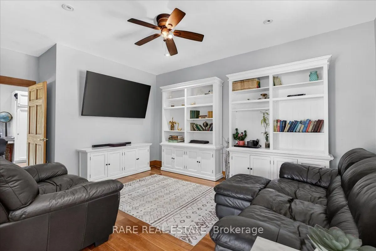3938 Hogback Road
