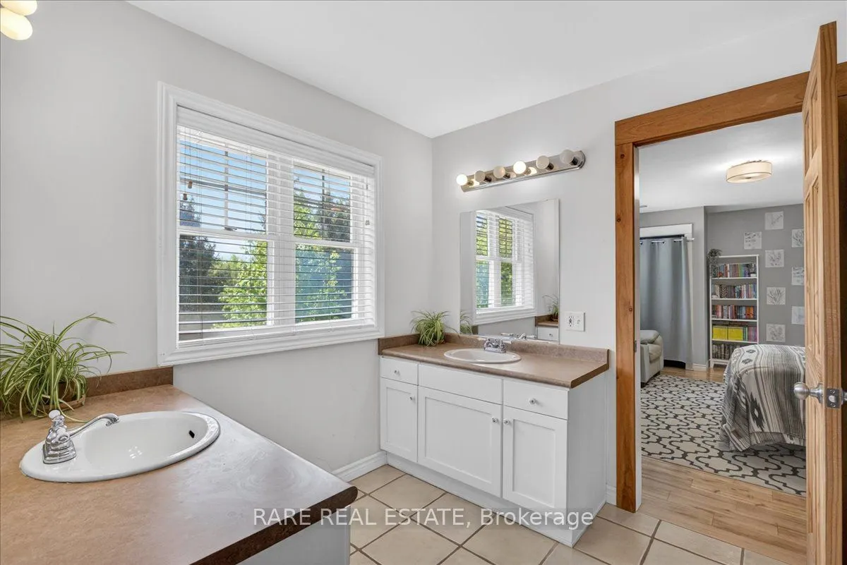 3938 Hogback Road