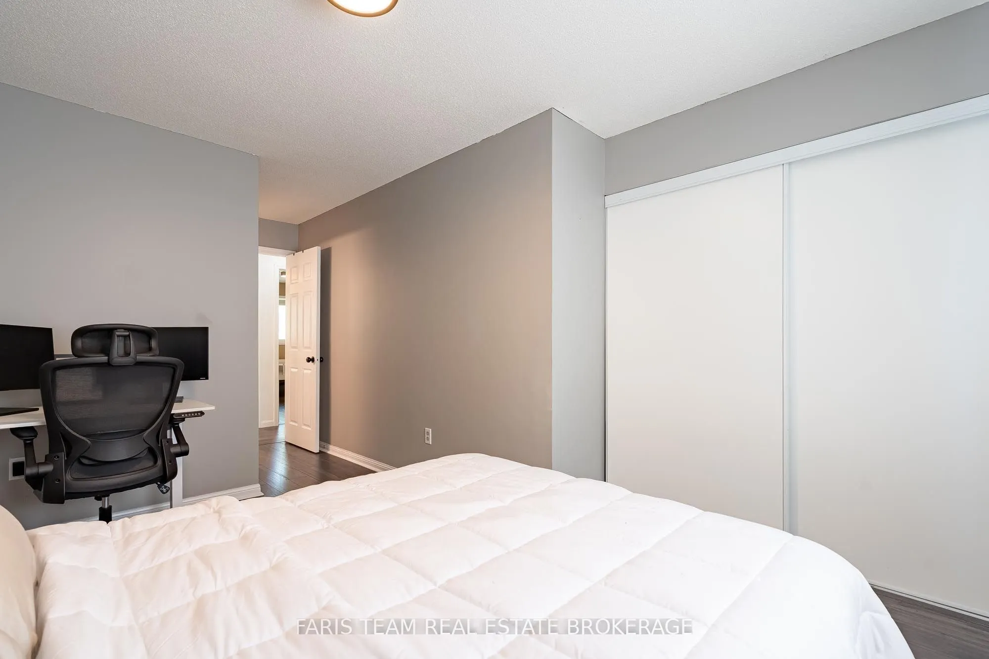 241 Ferndale Drive S #37