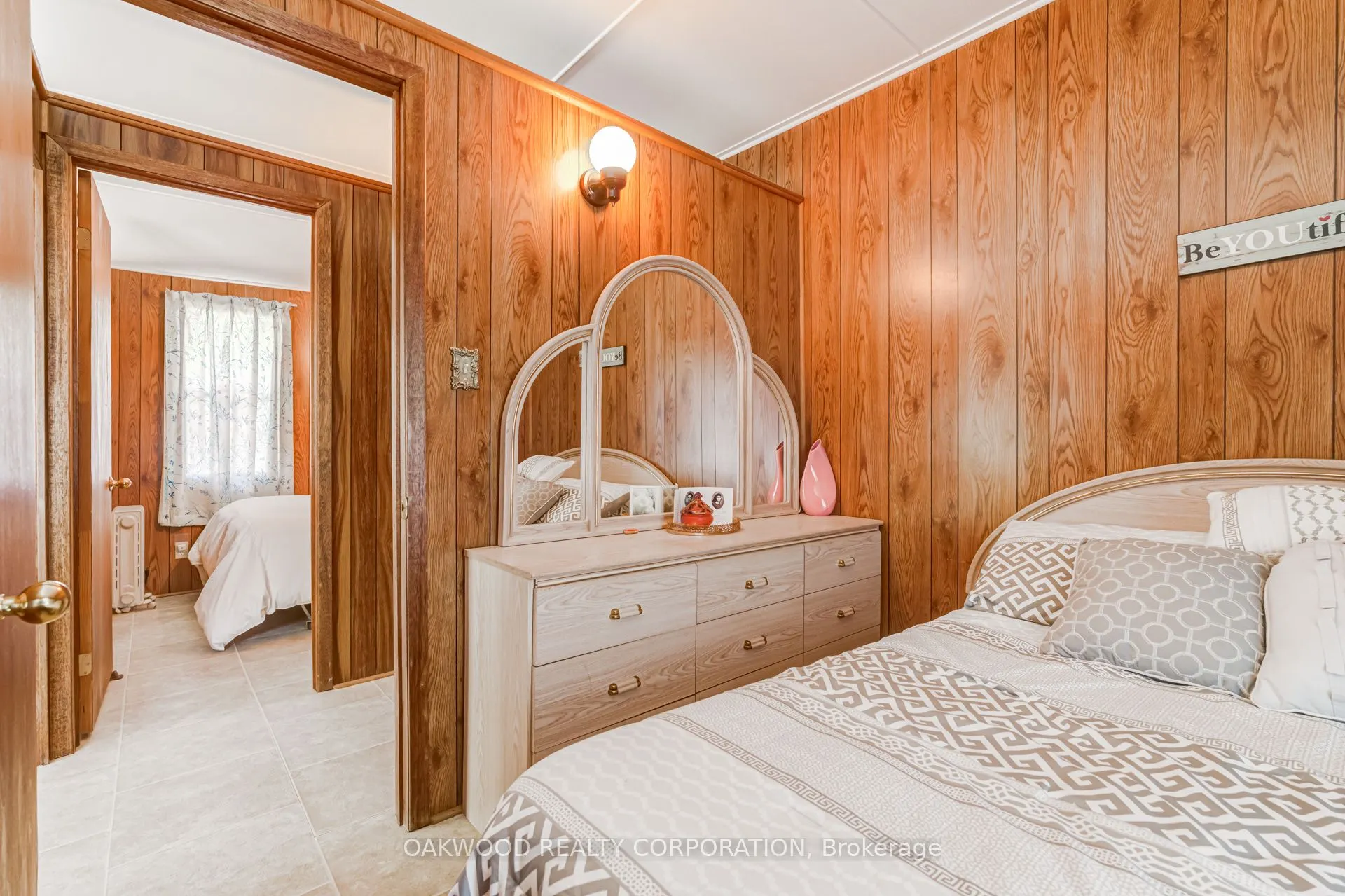 1981 Tiny Beaches Road S