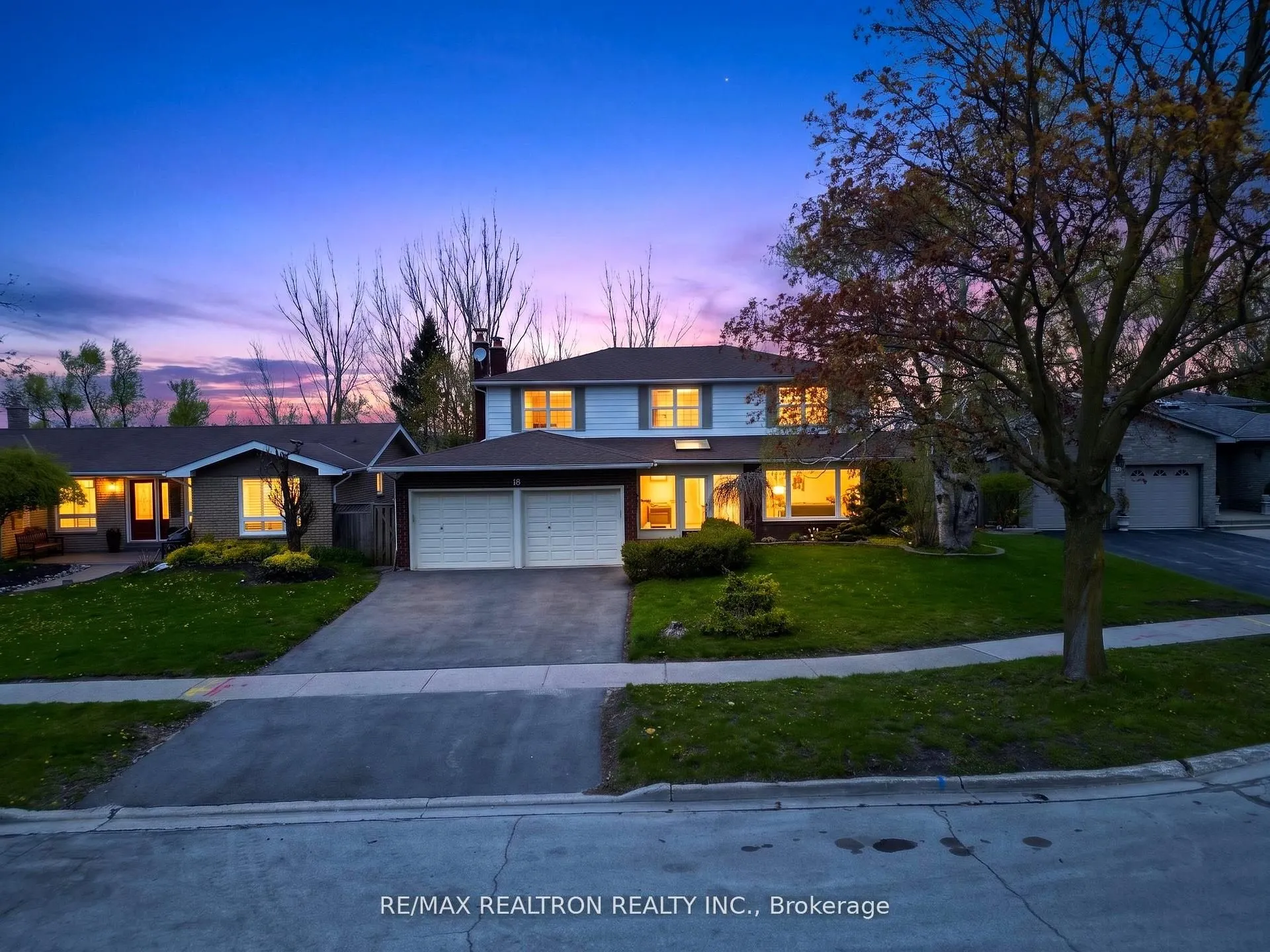18 Debra Crescent