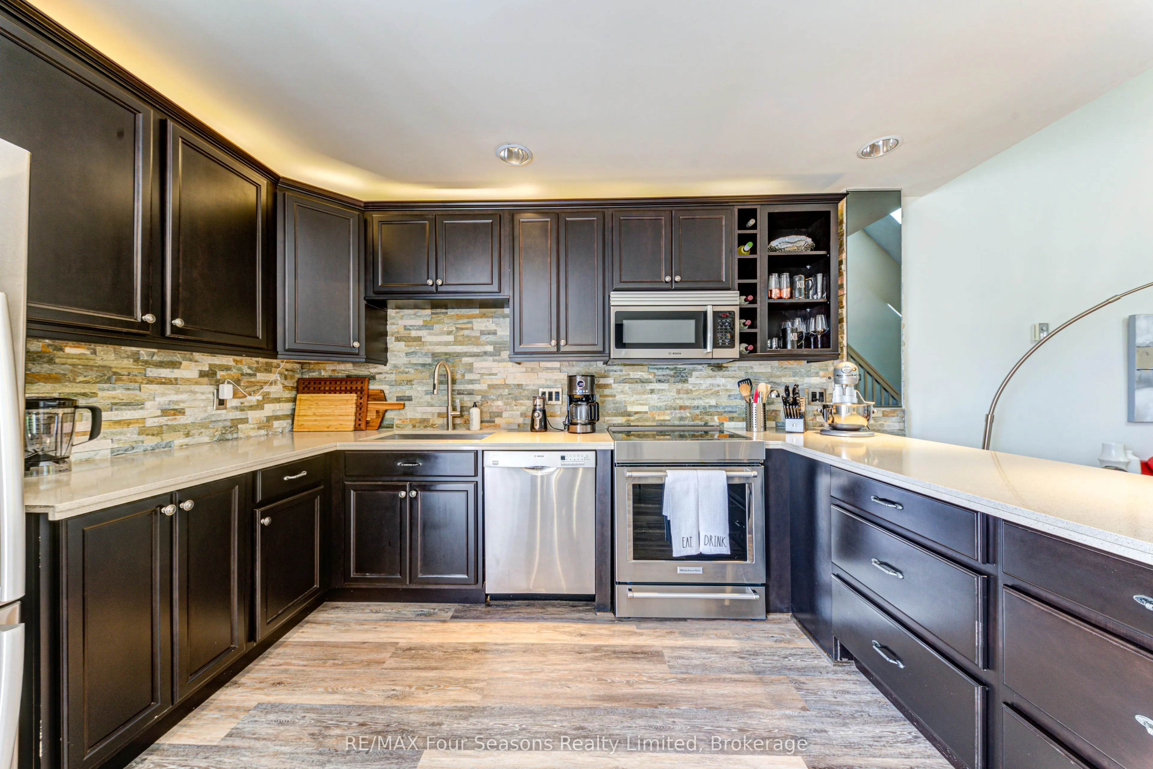 471 Oxbow Crescent #11