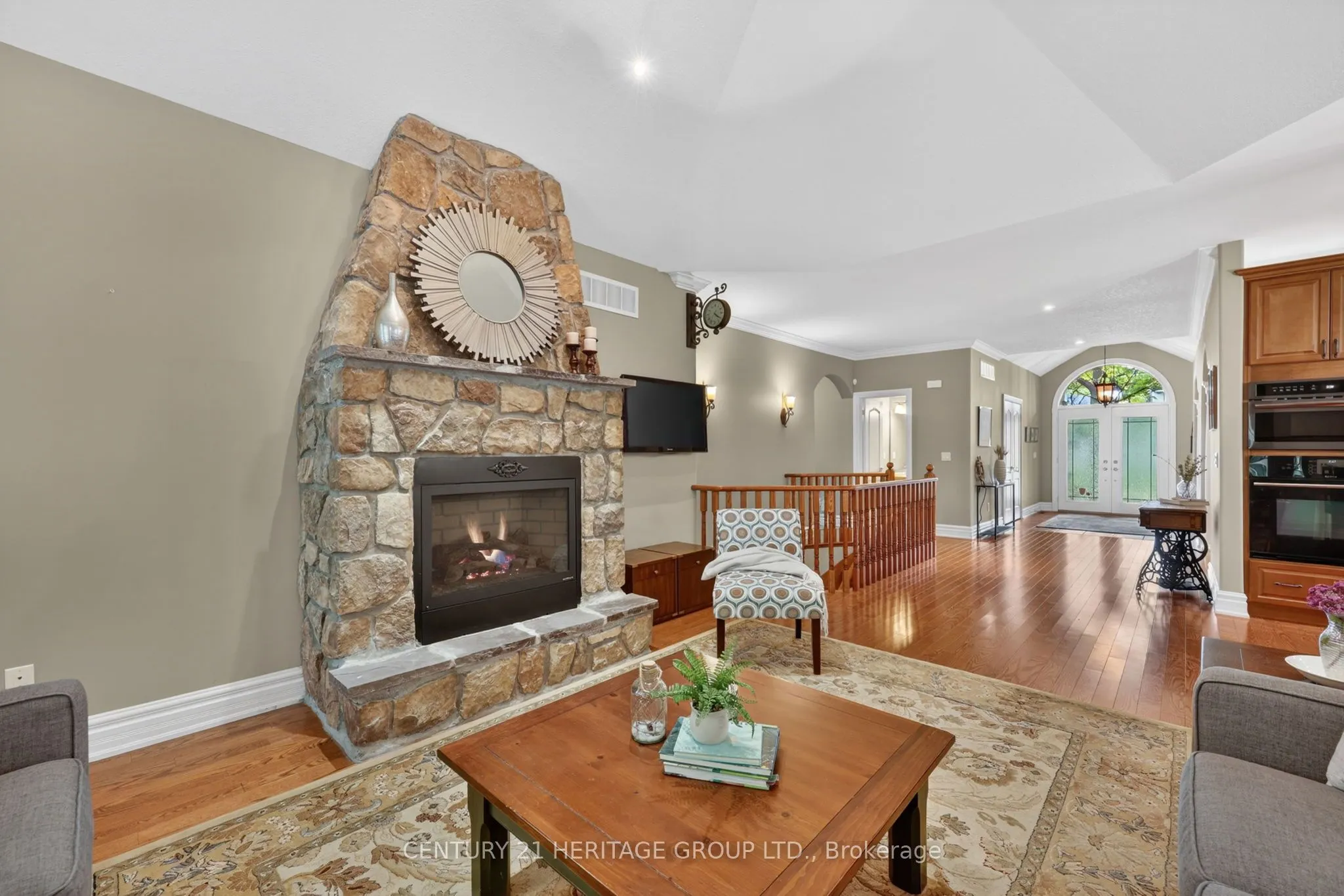 22 Lloyd Cook Drive E