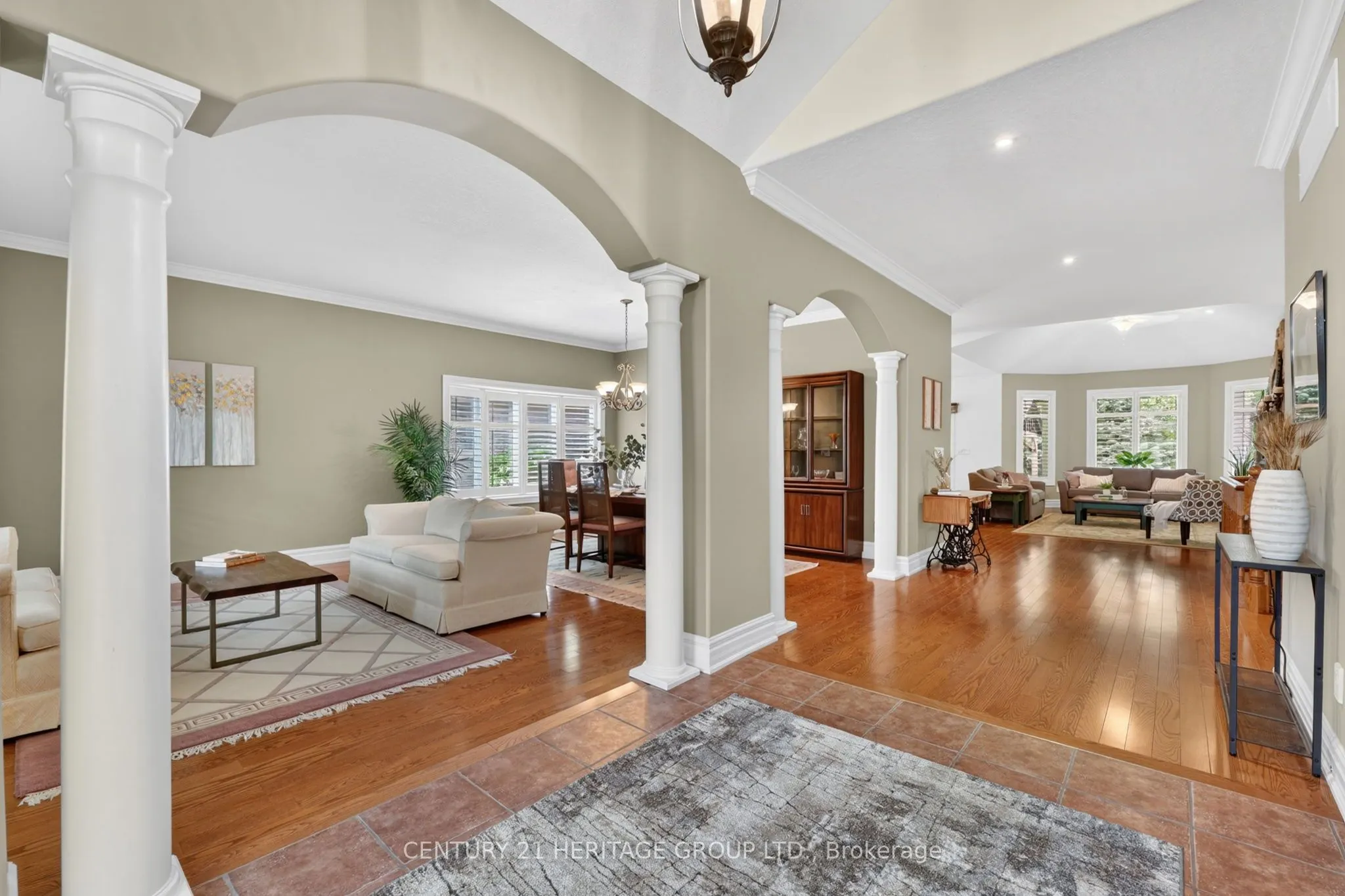 22 Lloyd Cook Drive E