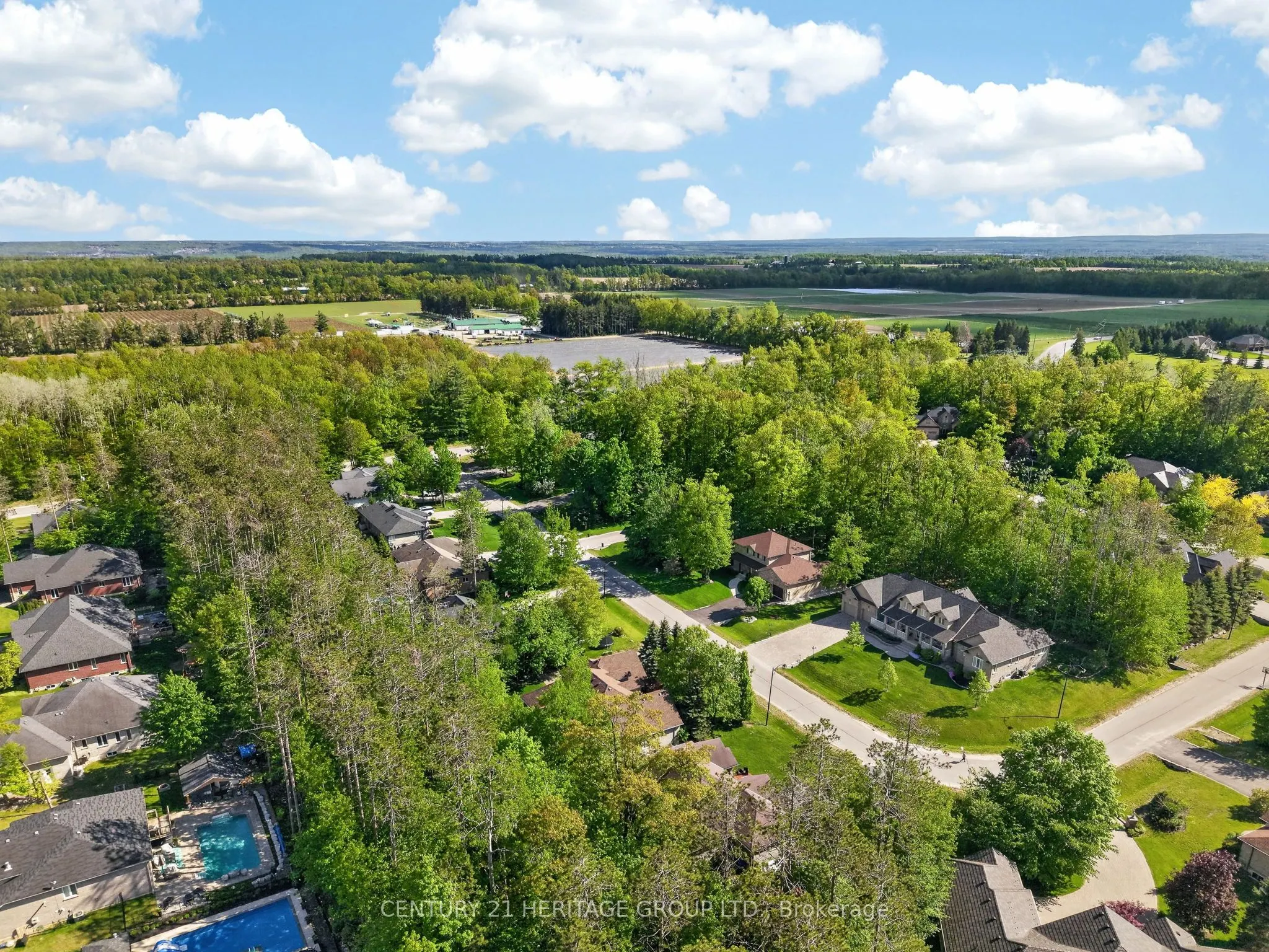 22 Lloyd Cook Drive E