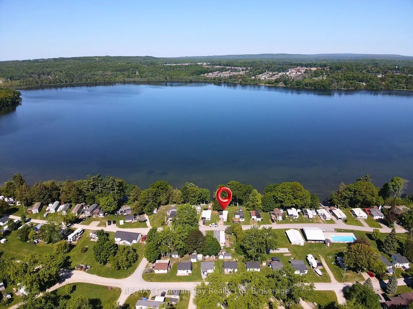 24 Lakeshore Road
