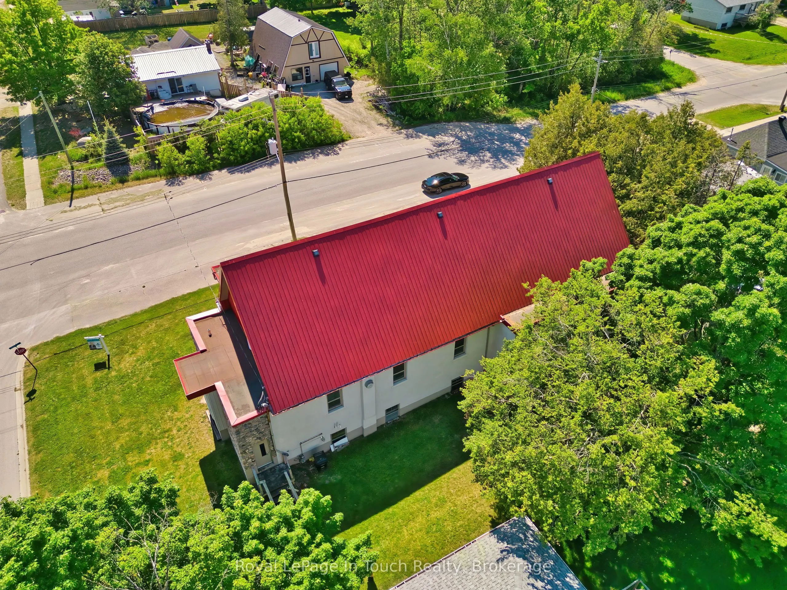 396 ASSINIBOIA Street