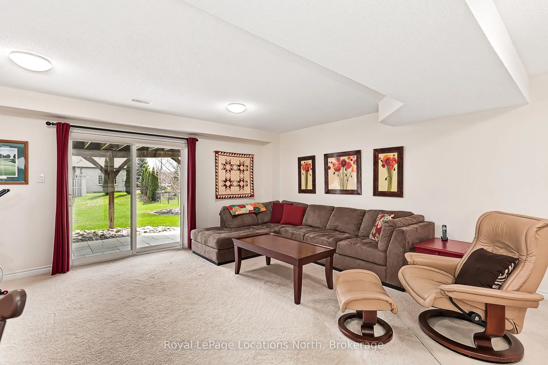 6 Thomas Drive
