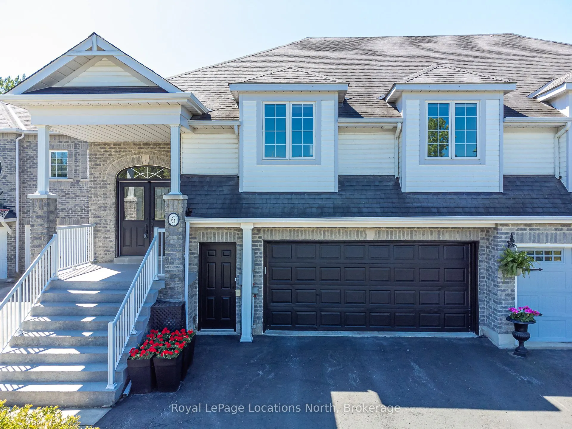 6 Thomas Drive