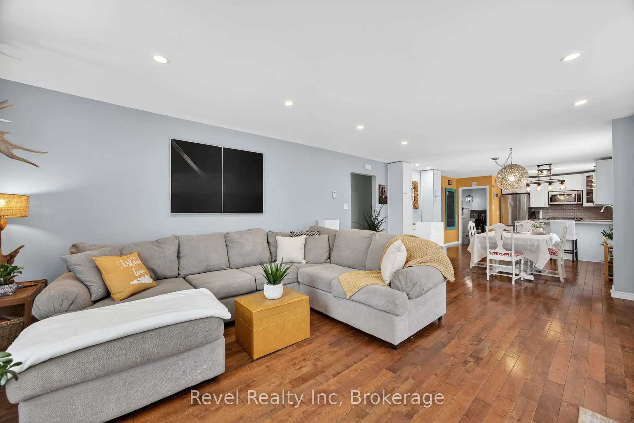 2391 Rumney Road